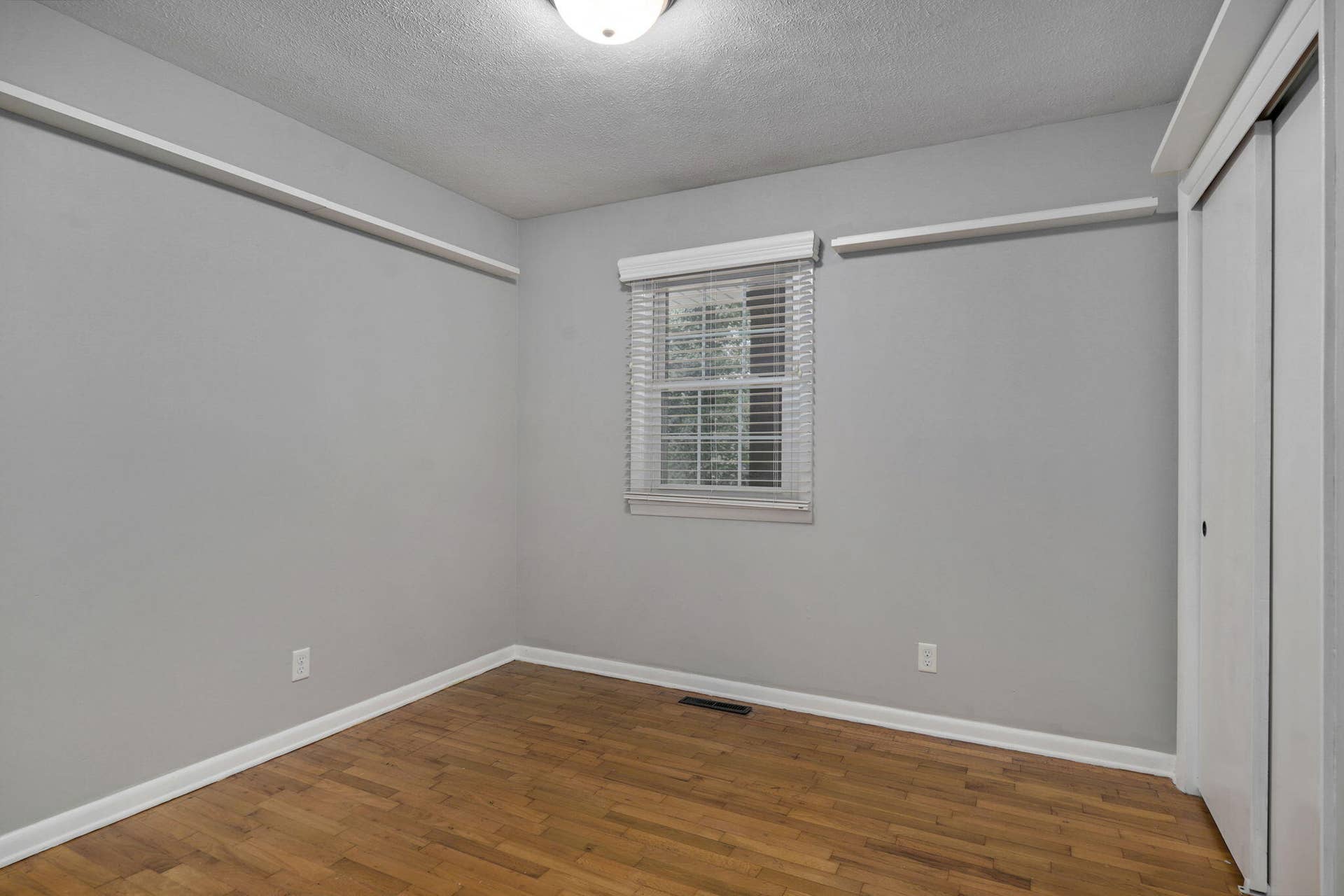 3544 S Franklin Ave-17