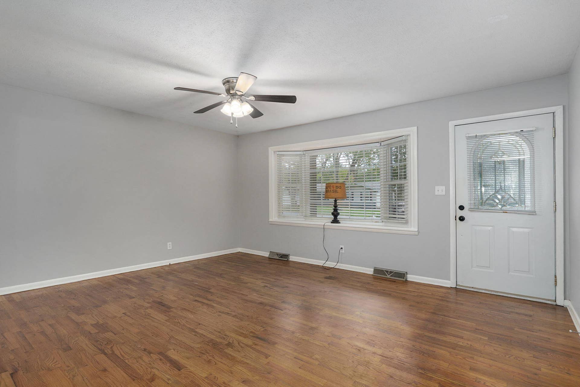 3544 S Franklin Ave-6