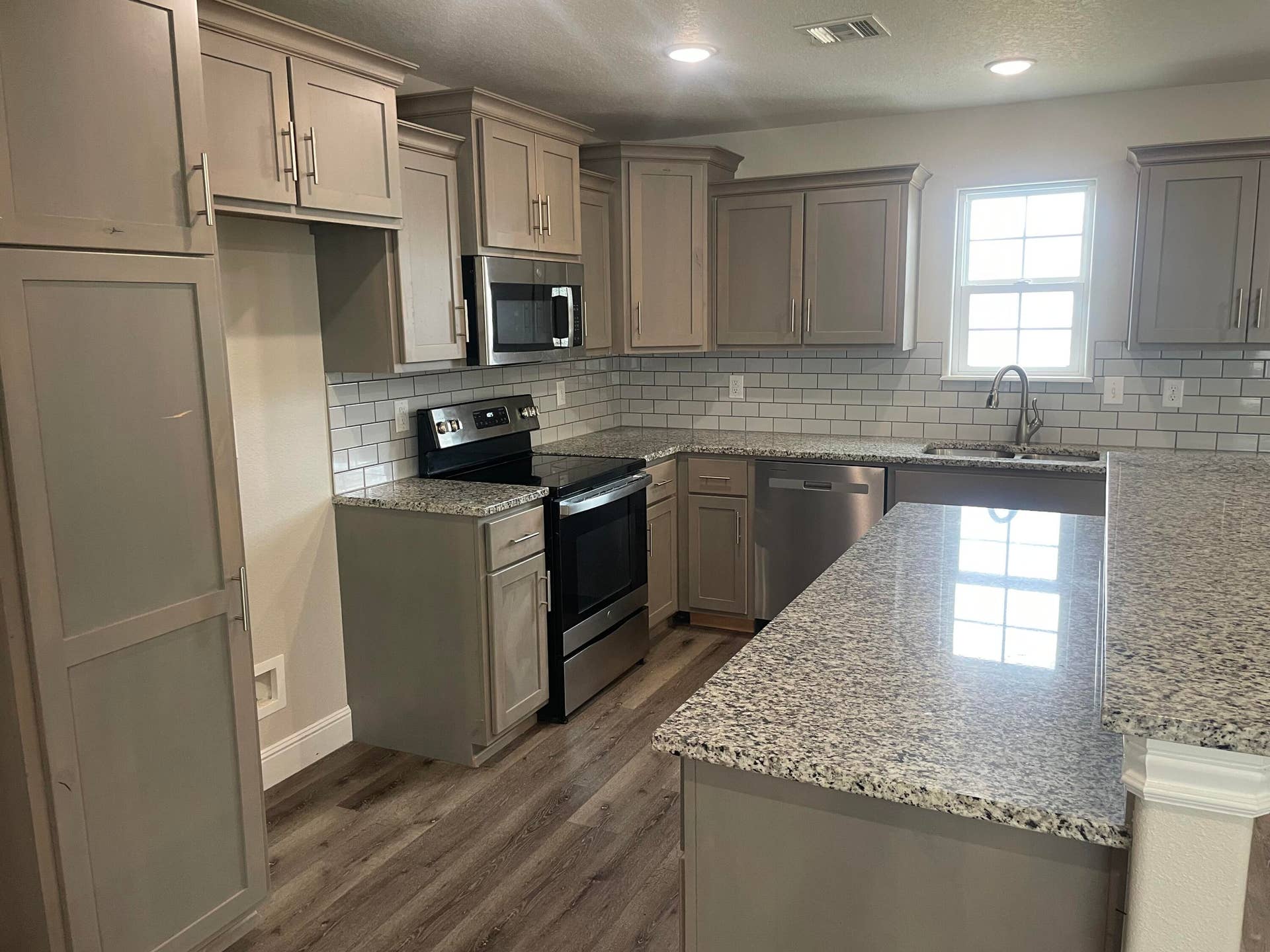 1106 Aundria Avenue, Monett, MO 65708 IMG_5652