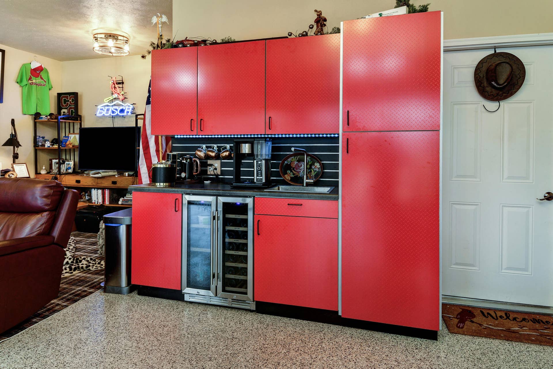 Hollister Built in Entertainment Station