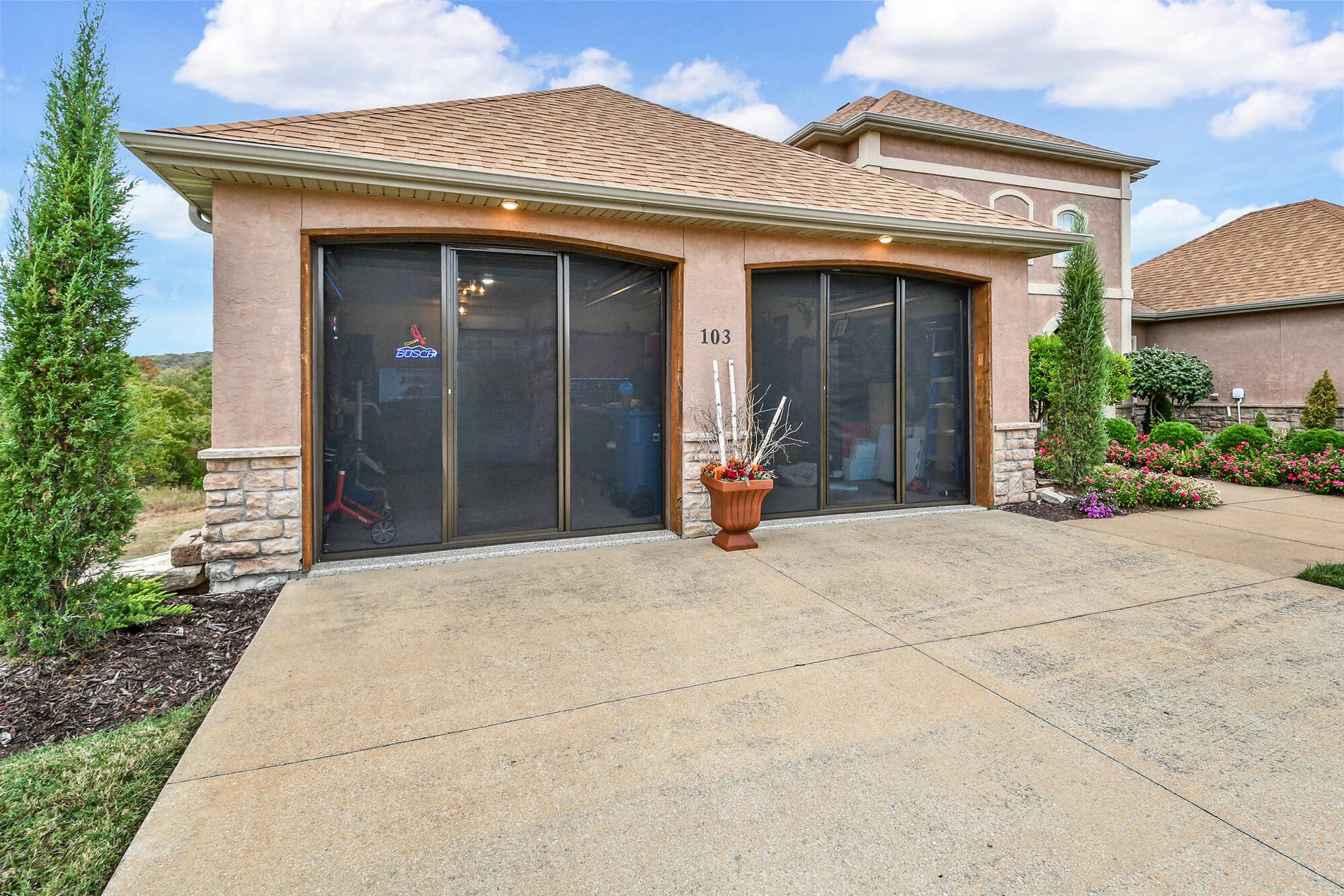 103 N Tuscany Dr Hollister Screened