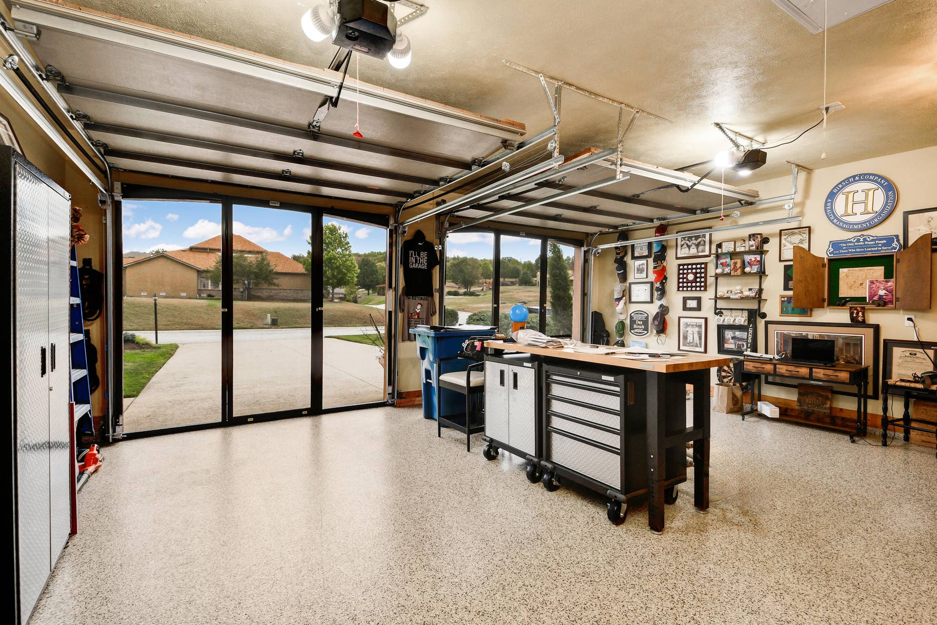 103 N Tuscany Dr Hollister MAN CAVE