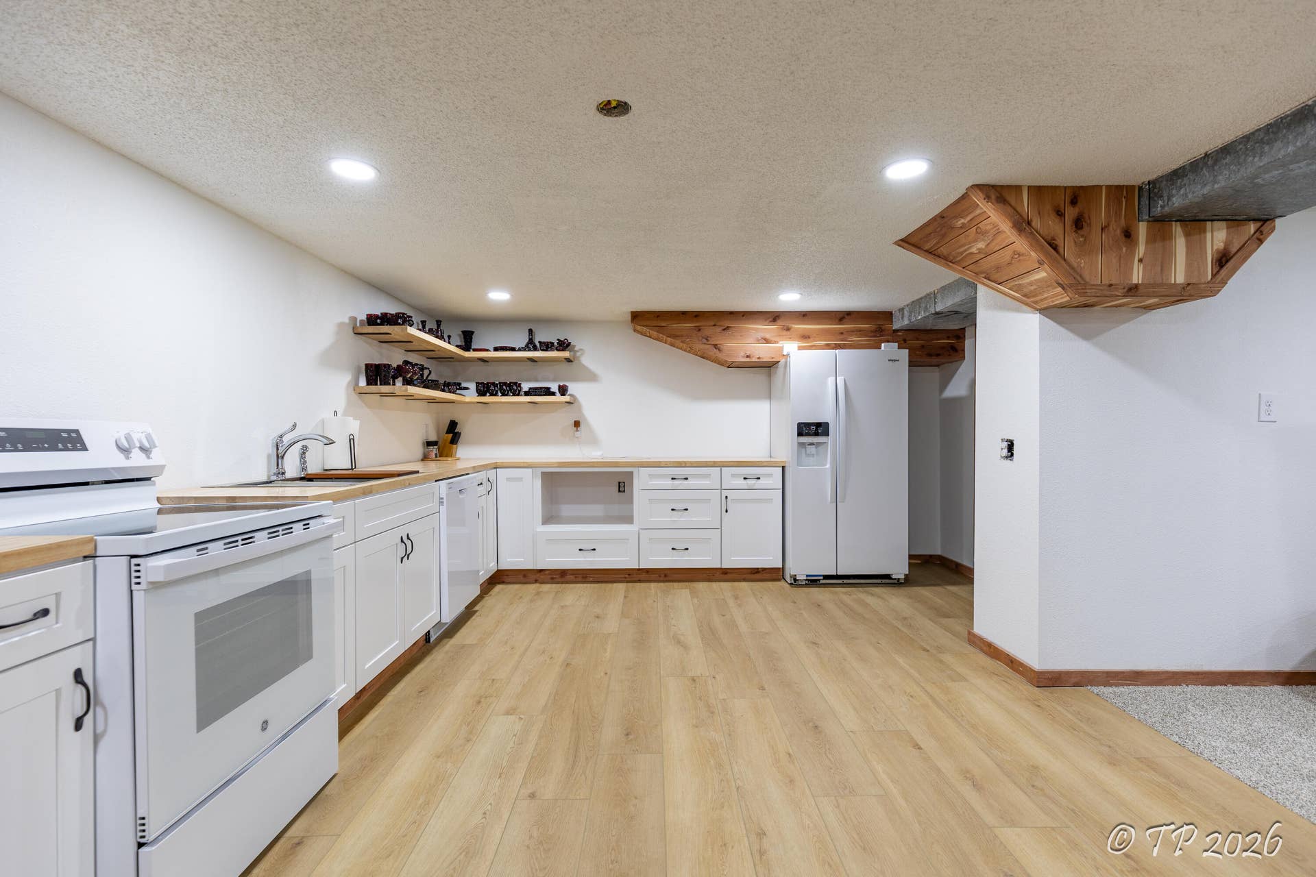 2816 Burke Avenue, West Plains, MO 65775 Lower Level (3)