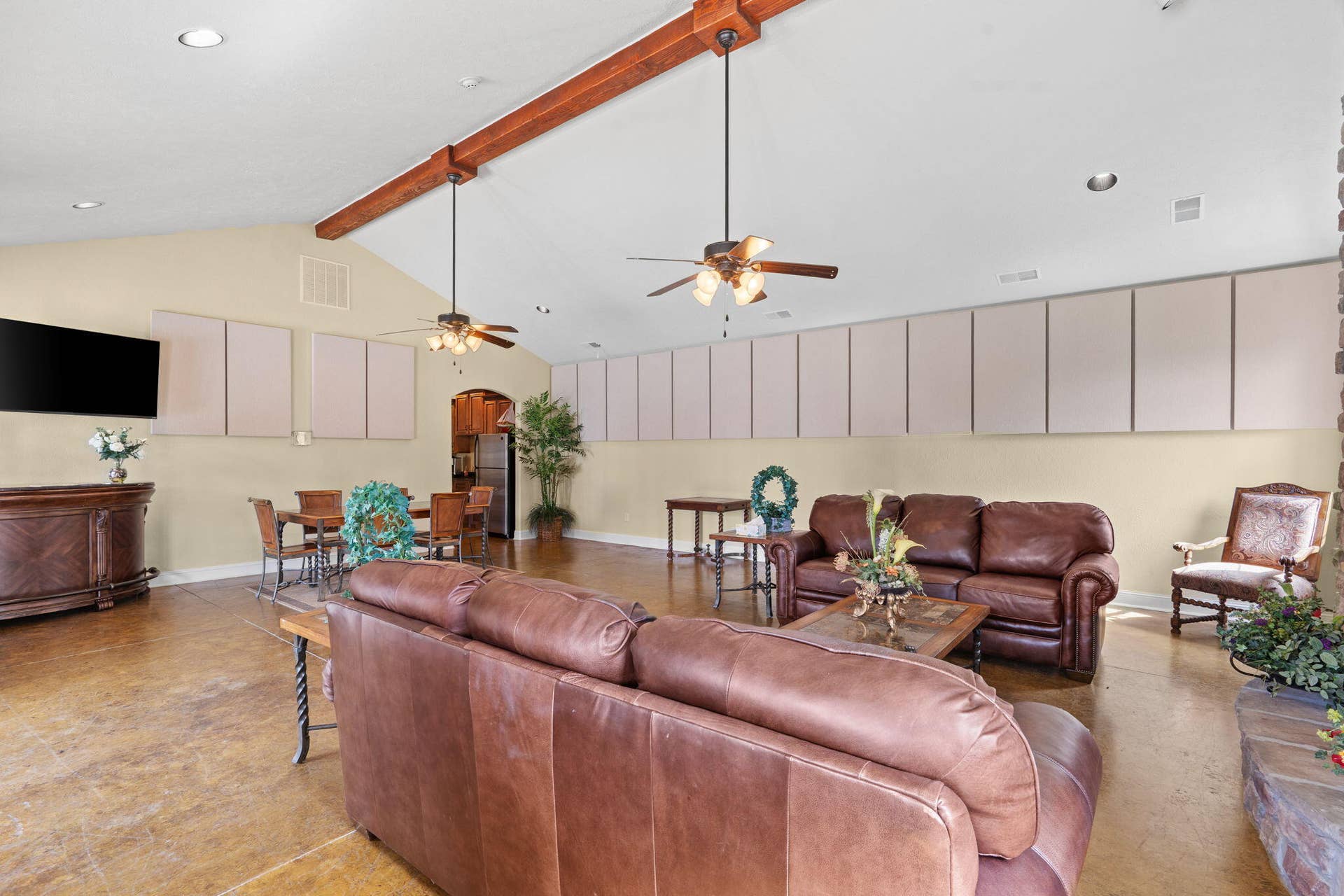 130 Royal Vista Drive, #605, Branson, MO 65616 130 Royal Vista Drive 605 (65)