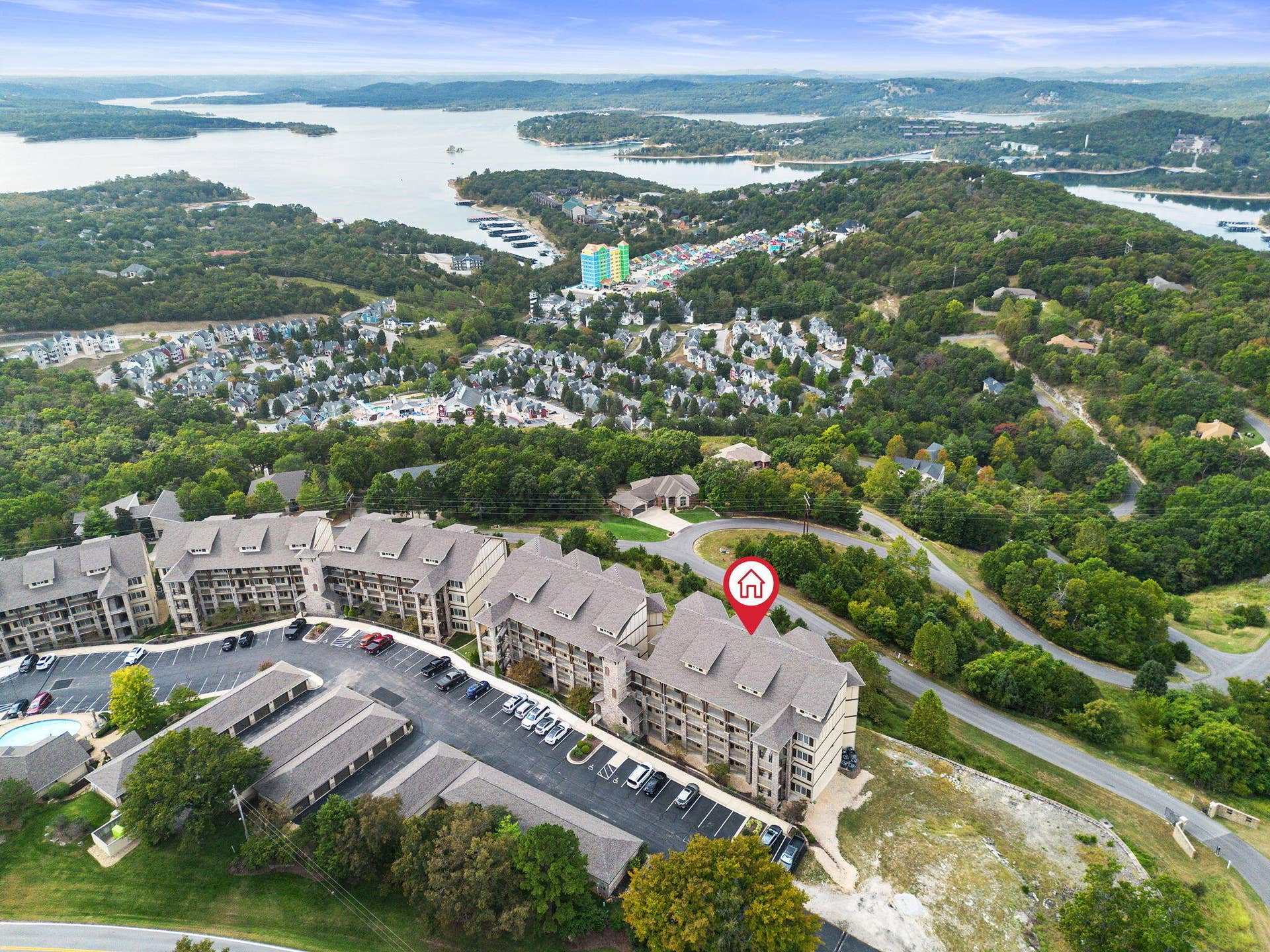 130 Royal Vista Drive, #605, Branson, MO 65616 130 Royal Vista Drive 605 (53)