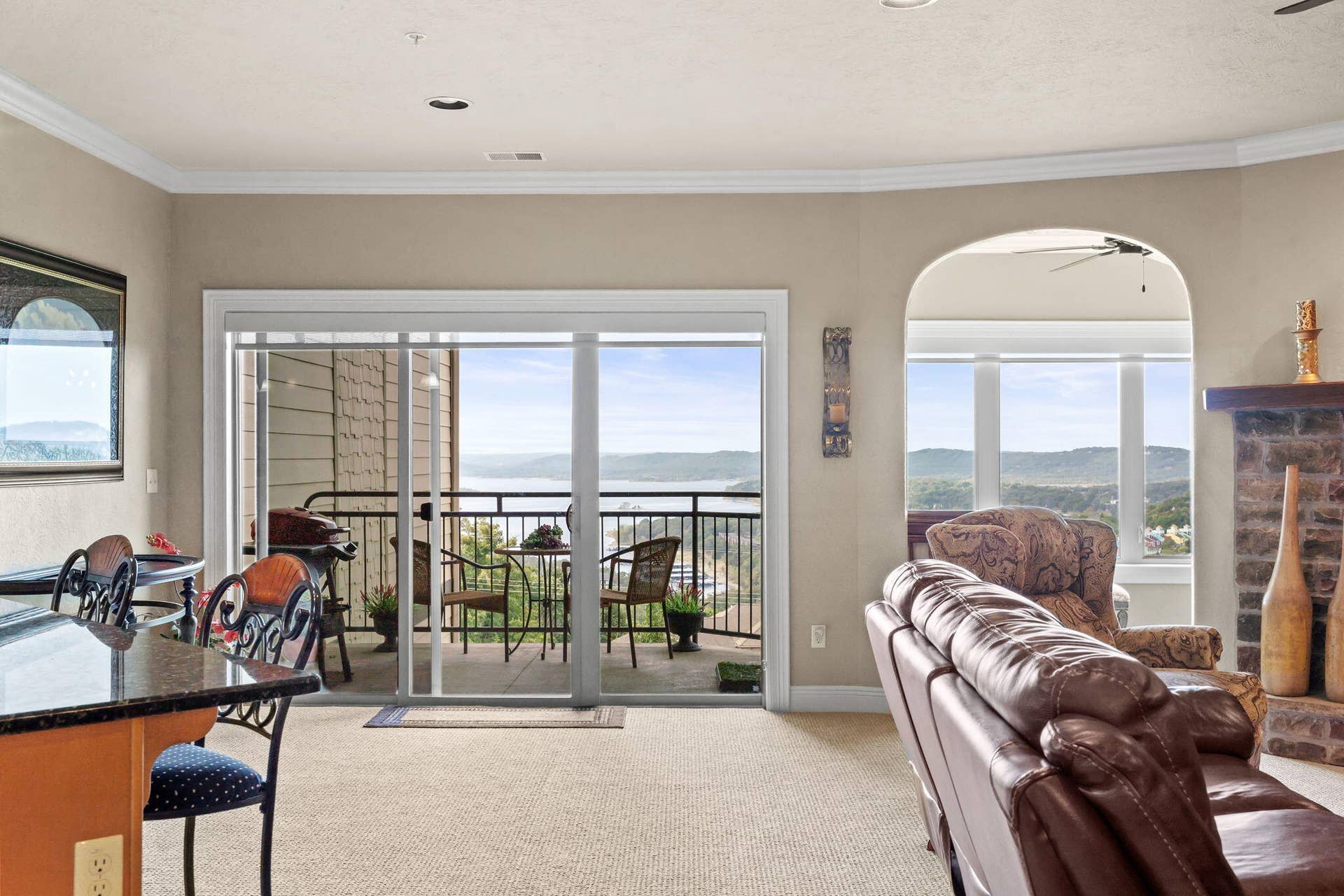 130 Royal Vista Drive, #605, Branson, MO 65616 130 Royal Vista Drive 605 (9)