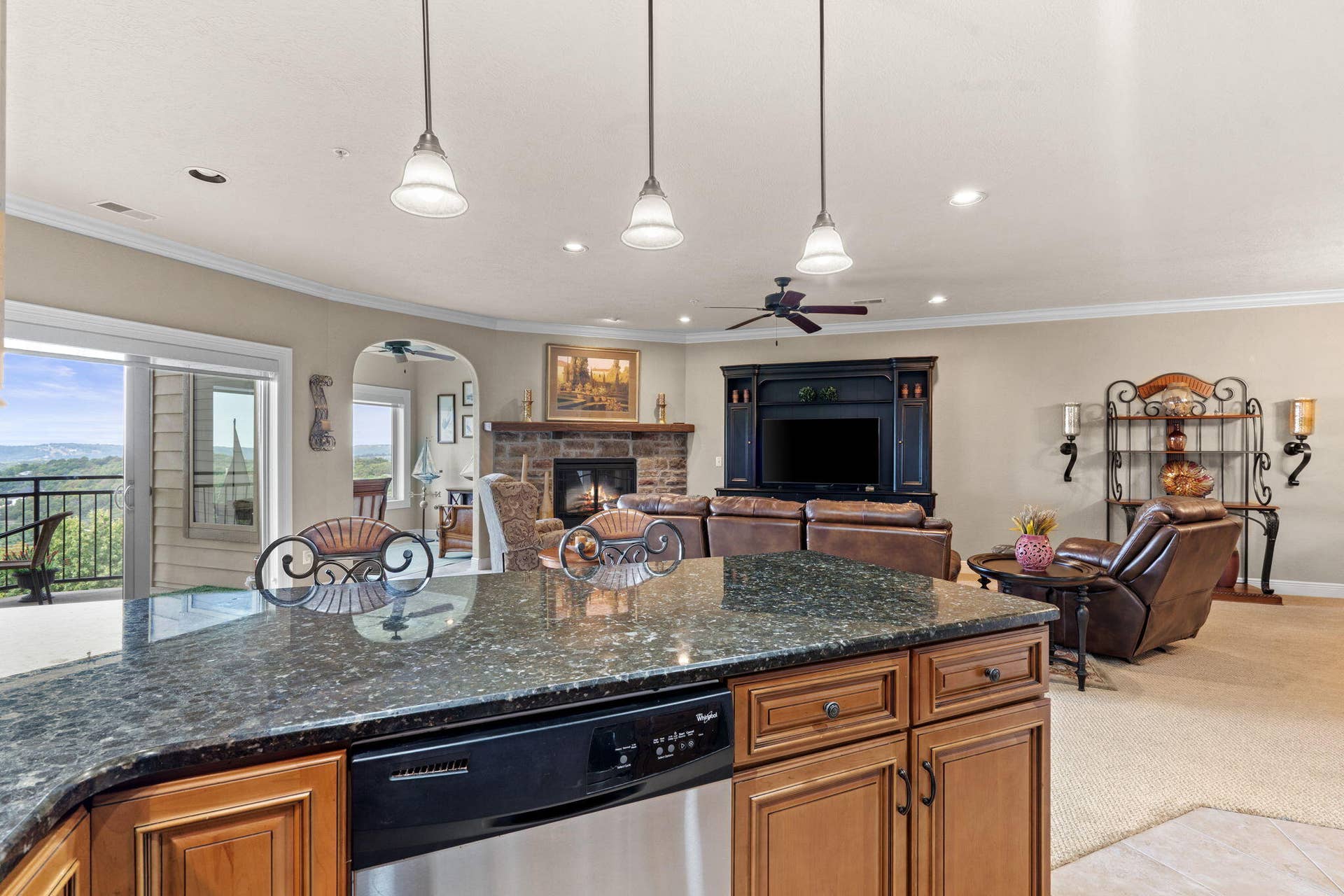 130 Royal Vista Drive, #605, Branson, MO 65616 130 Royal Vista Drive 605 (26)
