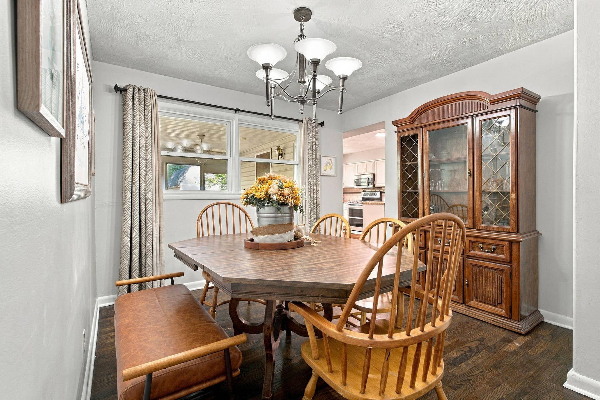 617 N Elmwood Avenue, Springfield, MO 65802 FrameandFocus_WEBorMLS-10