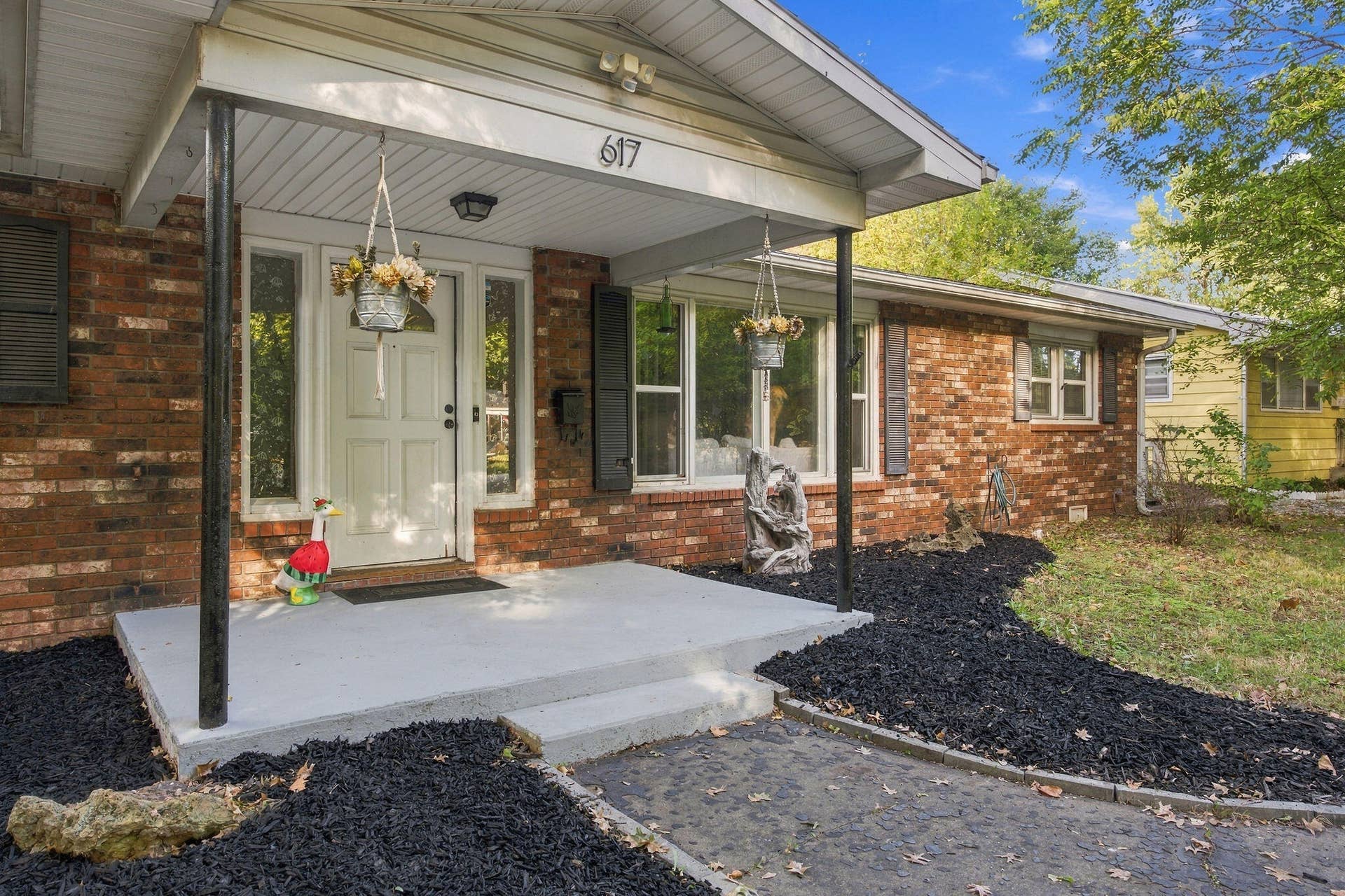 617 N Elmwood Avenue, Springfield, MO 65802 FrameandFocus_WEBorMLS-5