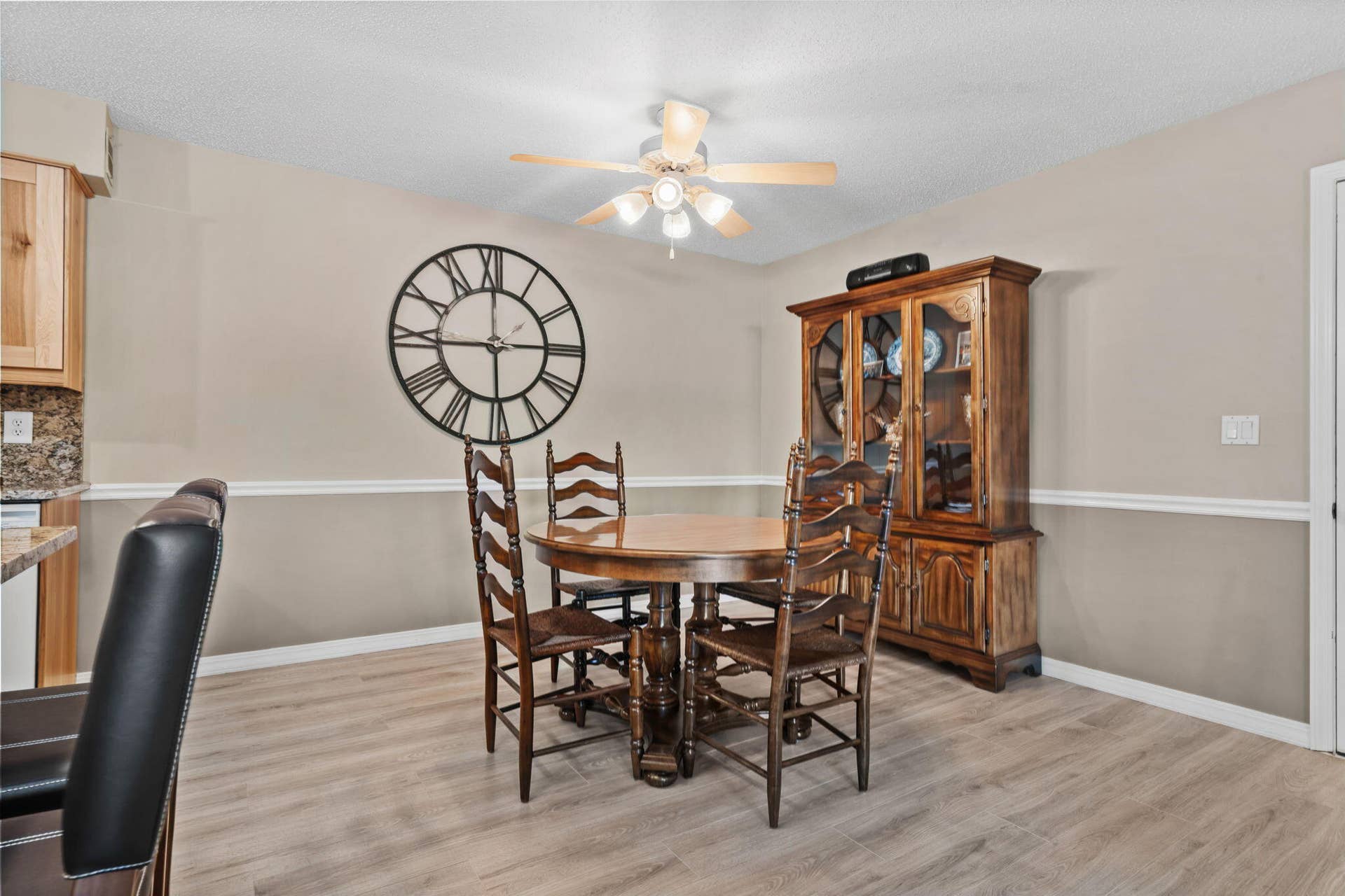 140 Wilshire Drive 45 (12)