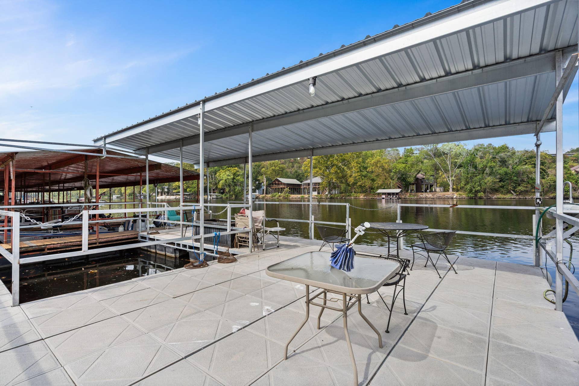 140 Wilshire Drive 45 (59)