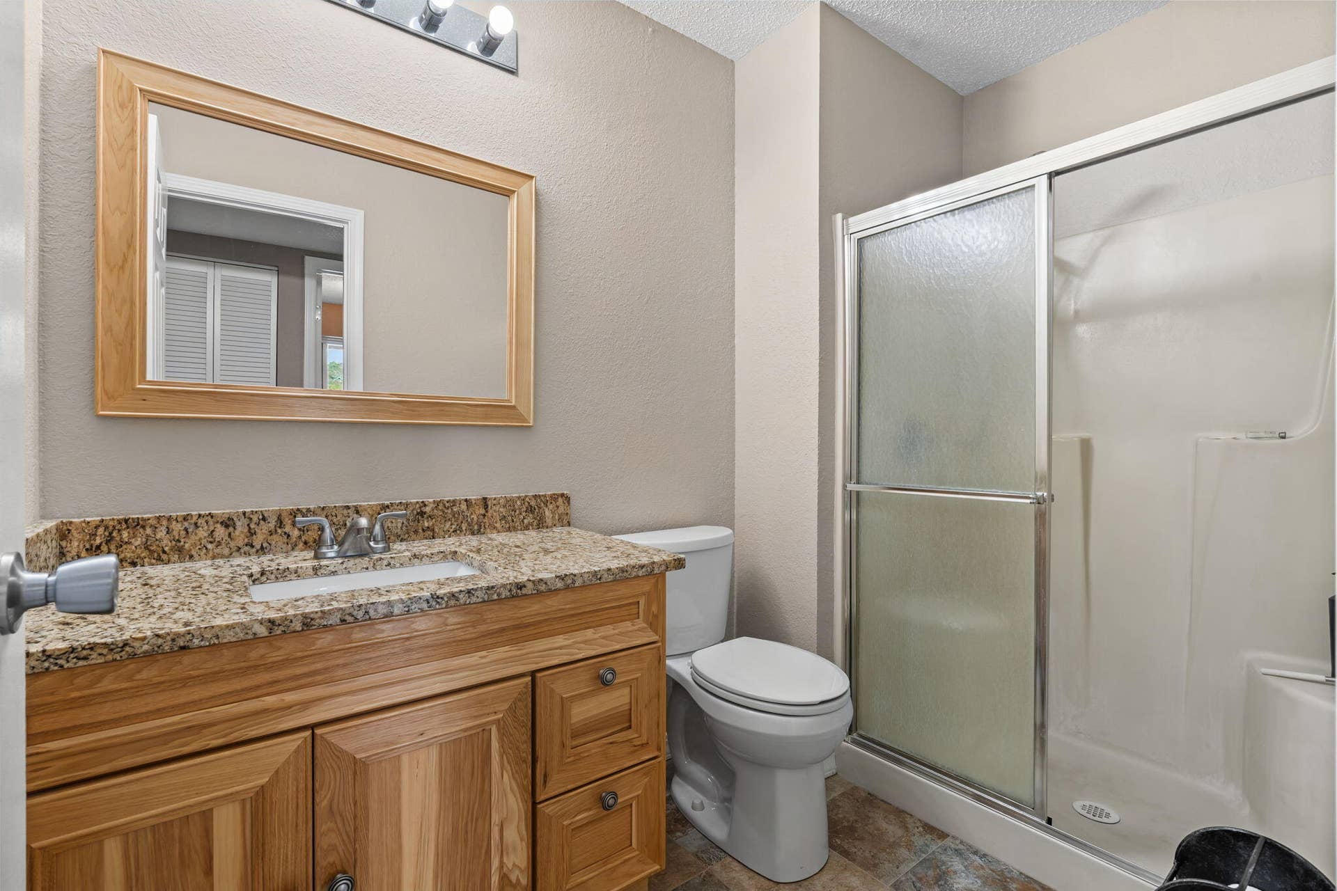 140 Wilshire Drive 45 (26)