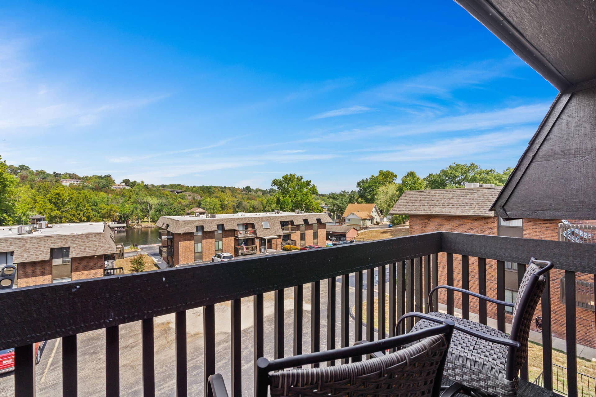 140 Wilshire Drive 45 (36)
