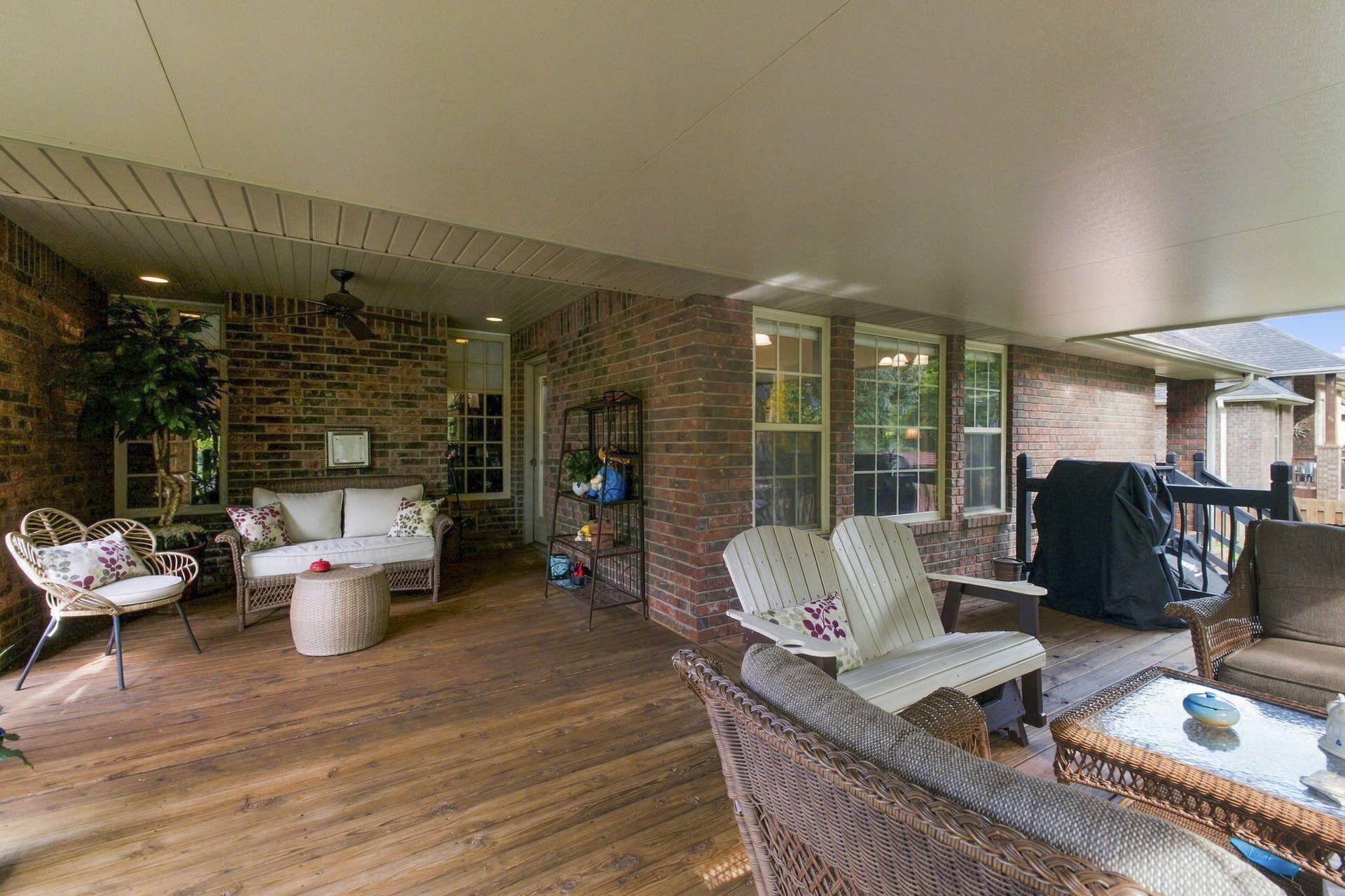 4462 S Frisco Trails Road, Springfield, MO 65810 28-web-or-mls-20260930-20260930-DSC09610