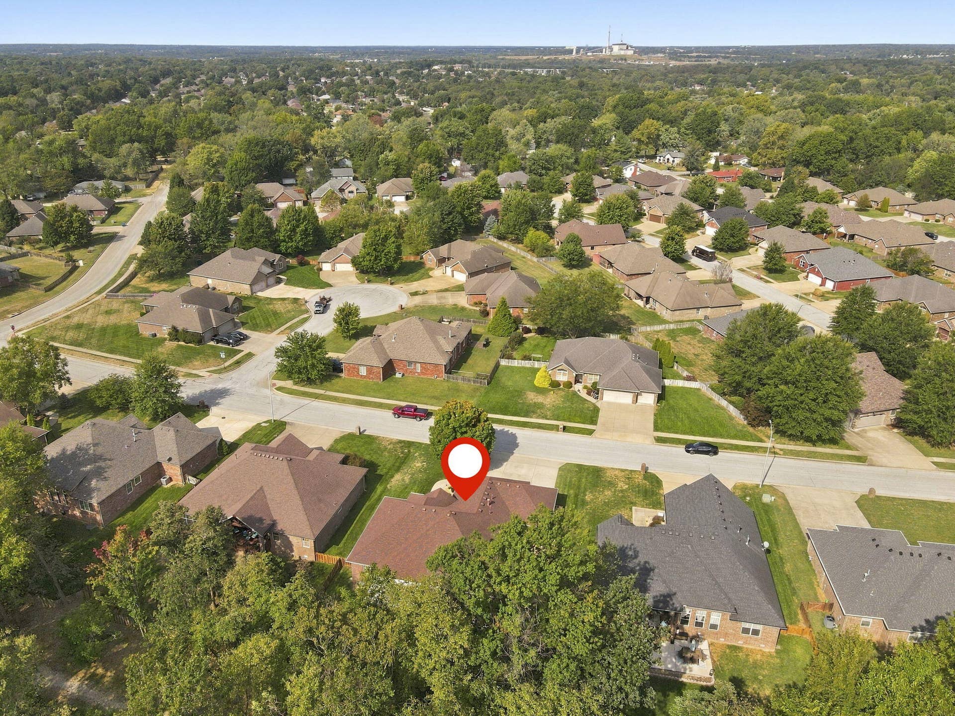 4462 S Frisco Trails Road, Springfield, MO 65810 40-web-or-mls-dji_fly_20260930_110524_41
