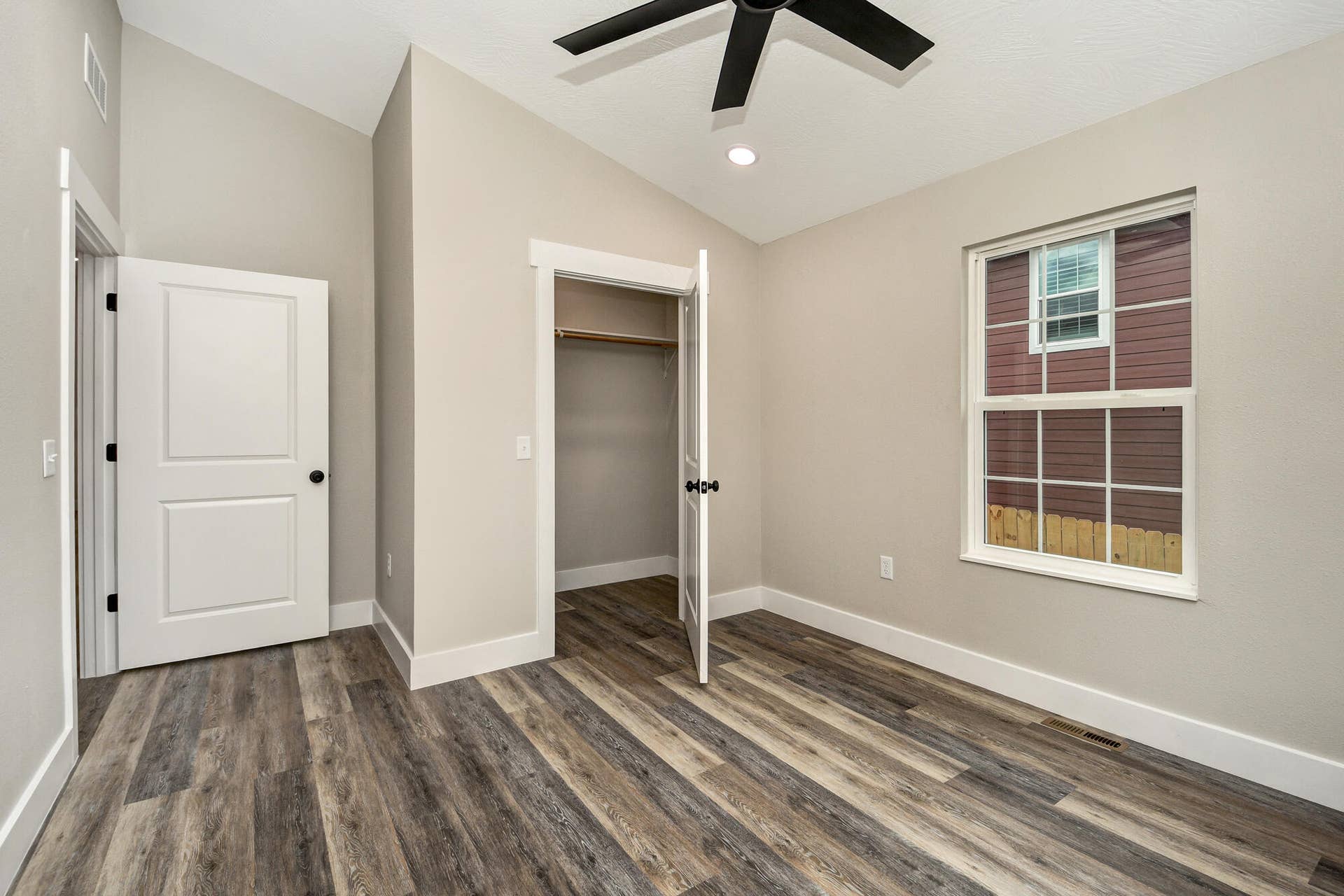 2791 Maple Street, Hollister, MO 65672 2791 Maple St Hollister Bed 2 Main
