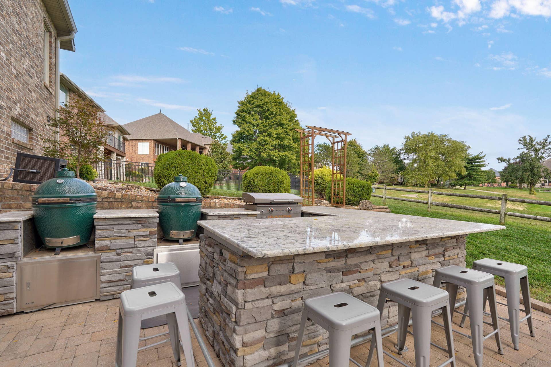 5904 S Parkhaven Lane, Springfield, MO 65810 5904 S Parkhaven Ln-71