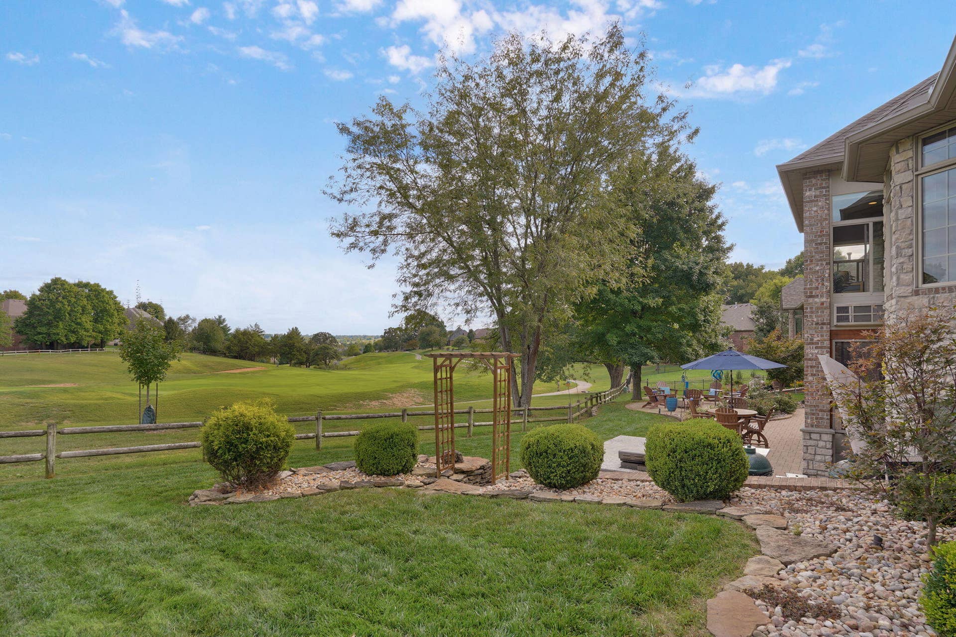 5904 S Parkhaven Lane, Springfield, MO 65810 5904 S Parkhaven Ln-68