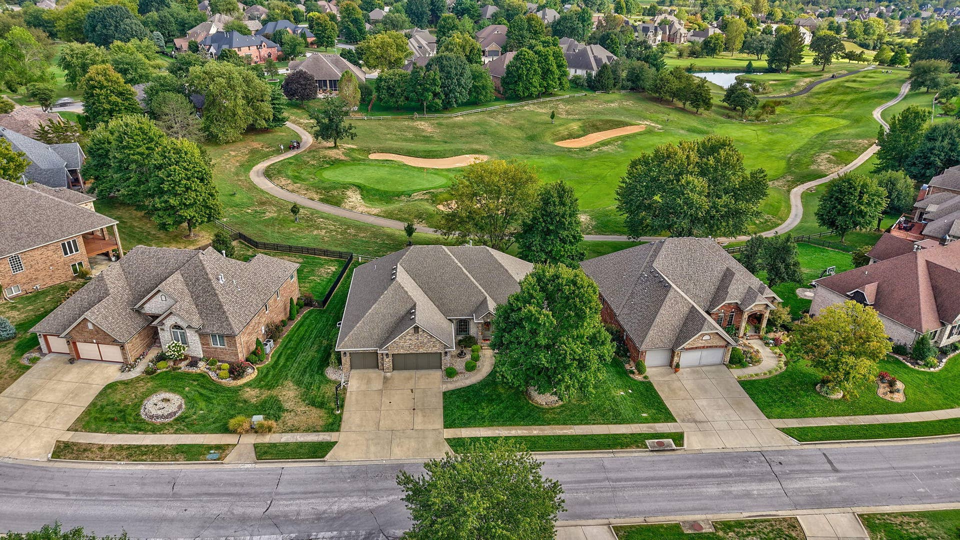 5904 S Parkhaven Lane, Springfield, MO 65810 5904 S Parkhaven Ln-2