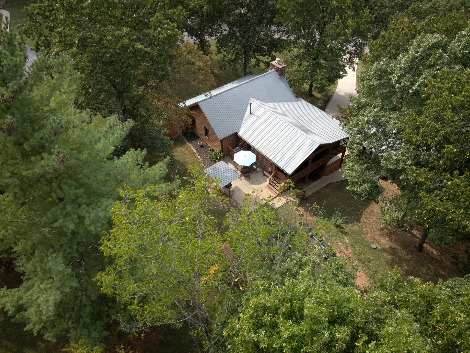 1446 S Oak Hill Court, Nixa, MO 65714 drone 1