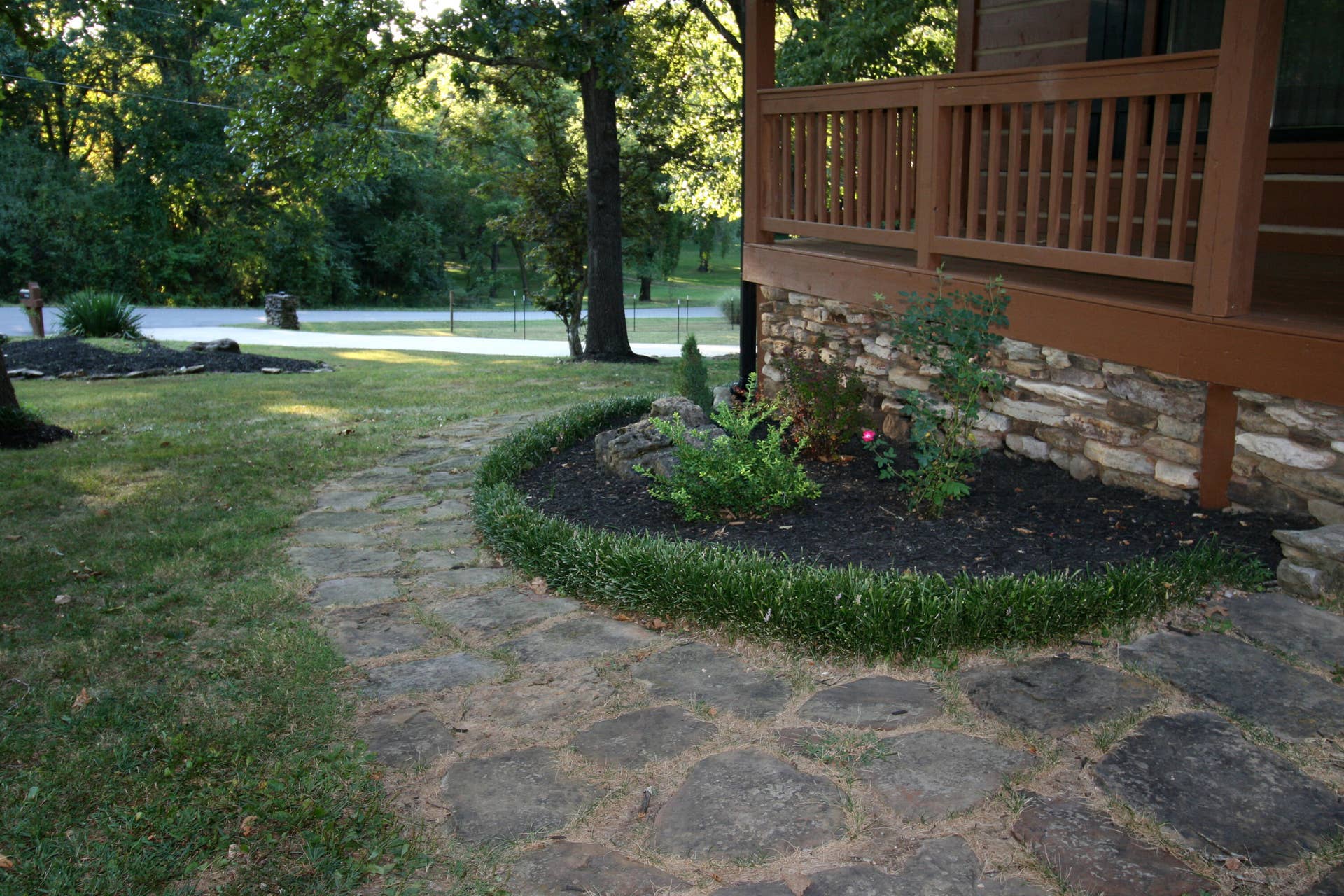 1446 S Oak Hill Court, Nixa, MO 65714 front walkway