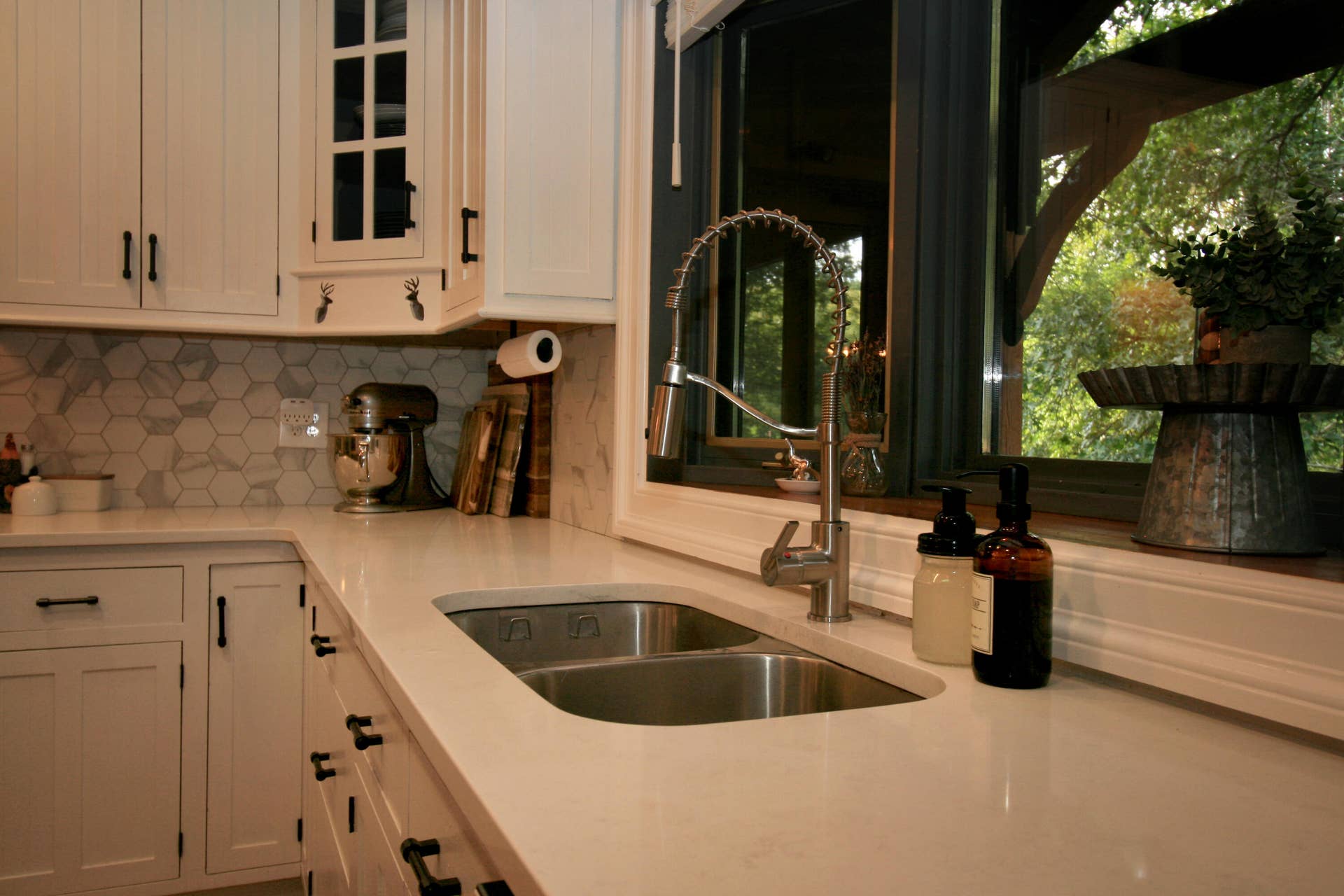 1446 S Oak Hill Court, Nixa, MO 65714 kitchen sink