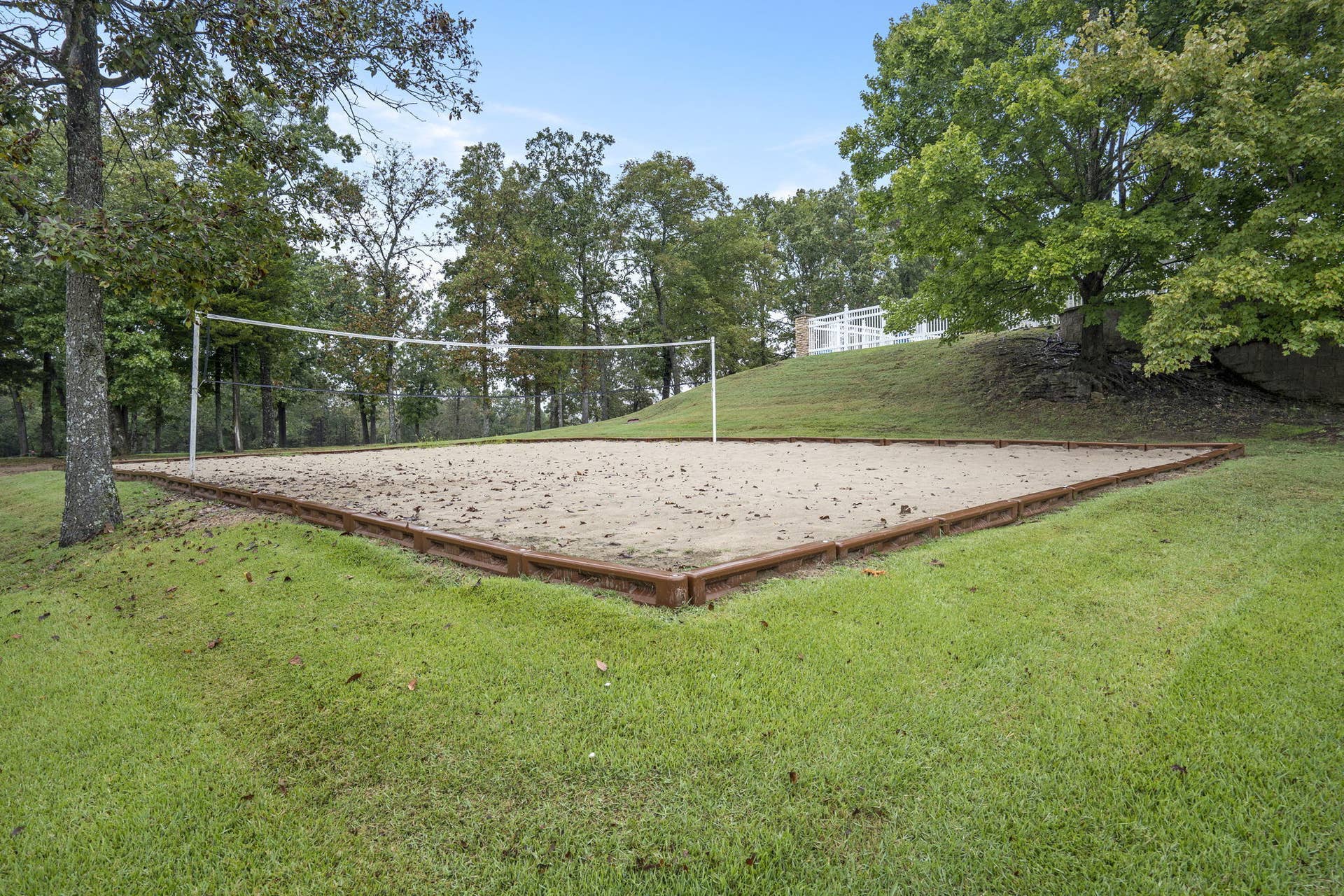 130 W Rockford Drive, #3, Branson, MO 65616 Volleyball Court