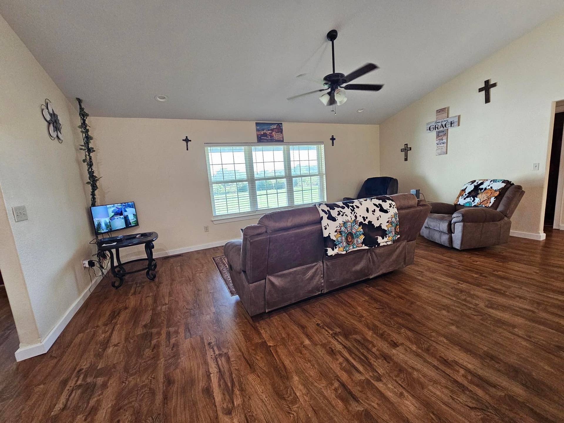 205 Franklin Road, Anderson, MO 64831 tomlinson pic-a liv rm 3