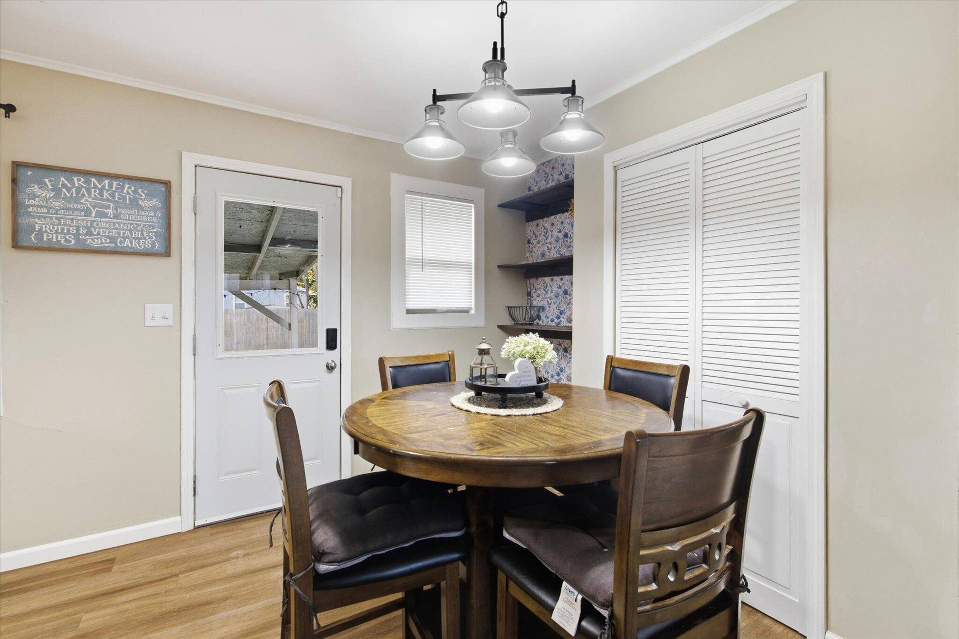 1728 N Oak Grove Avenue, Springfield, MO 65803 14-IMG_5357