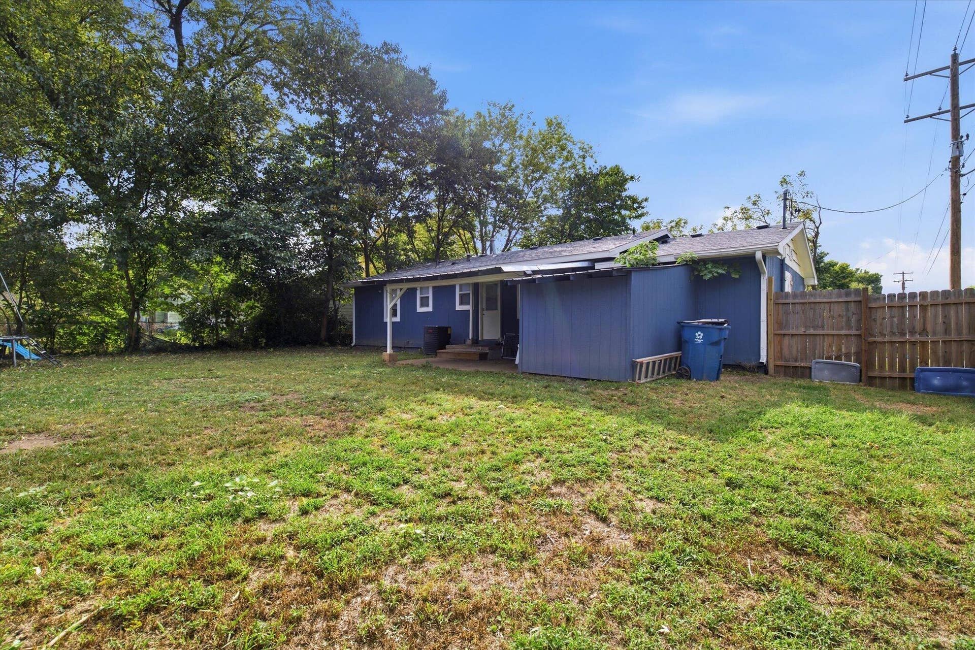 1728 N Oak Grove Avenue, Springfield, MO 65803 25-IMG_5390