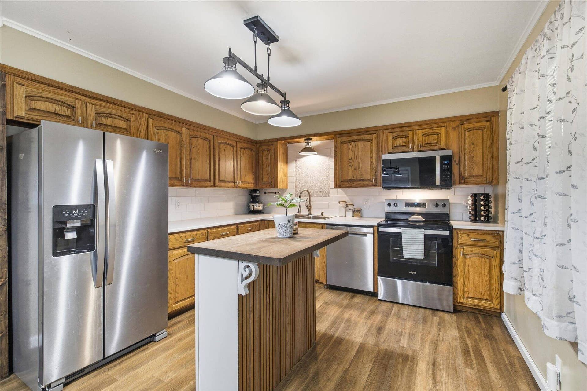 1728 N Oak Grove Avenue, Springfield, MO 65803 15-IMG_5360