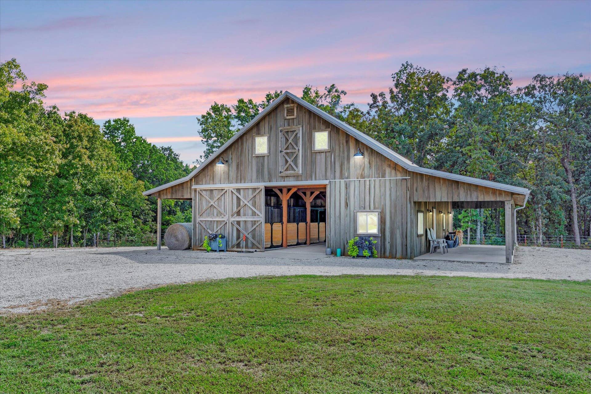 11998 E Highway 32, Stockton, MO 65785 069-69
