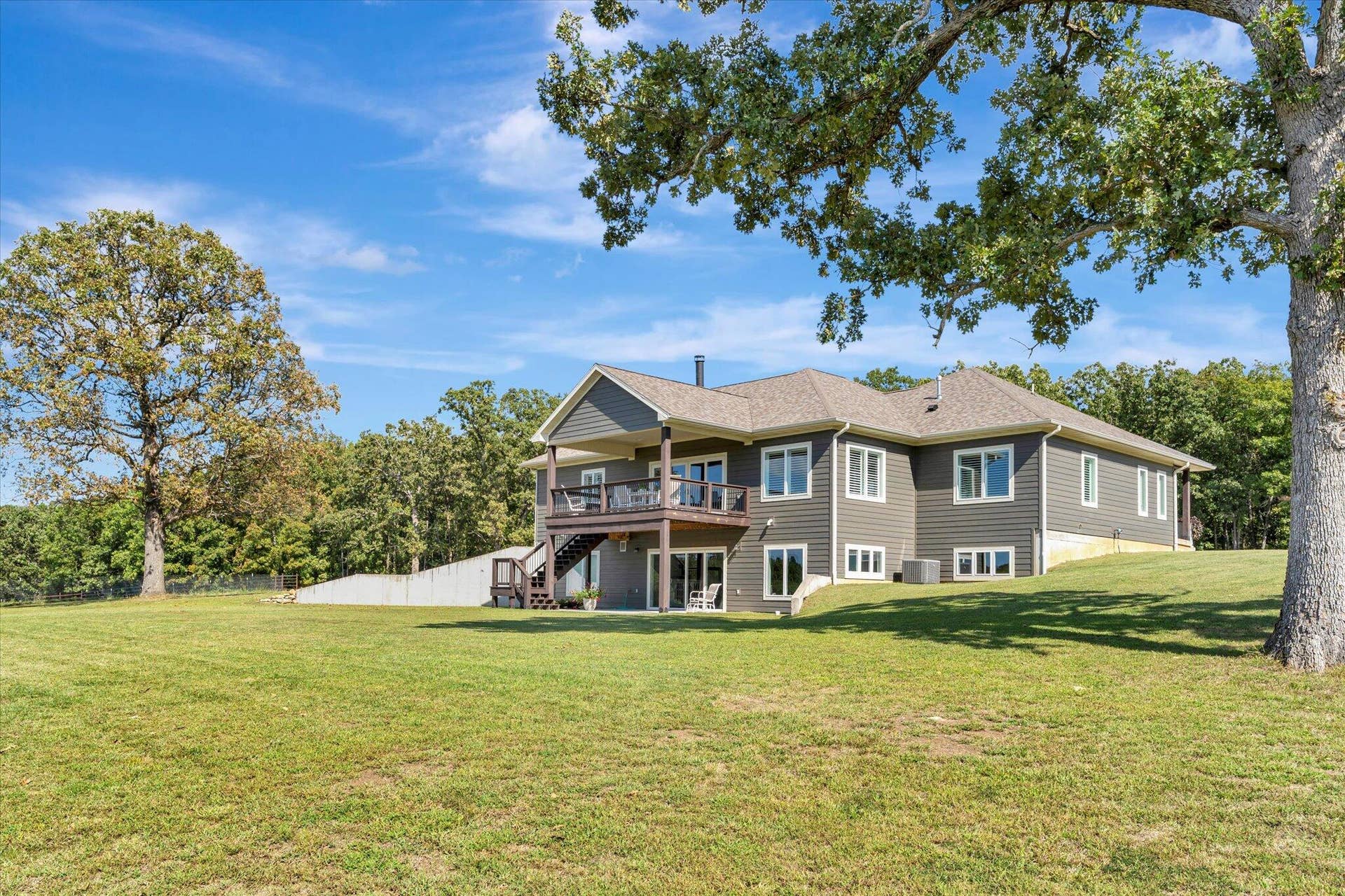 11998 E Highway 32, Stockton, MO 65785 068-68