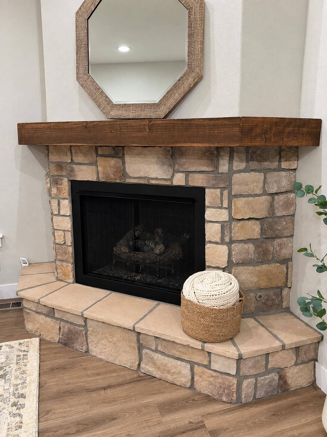 235 Sandy Forest Lane, Clever, MO 65631 fireplace