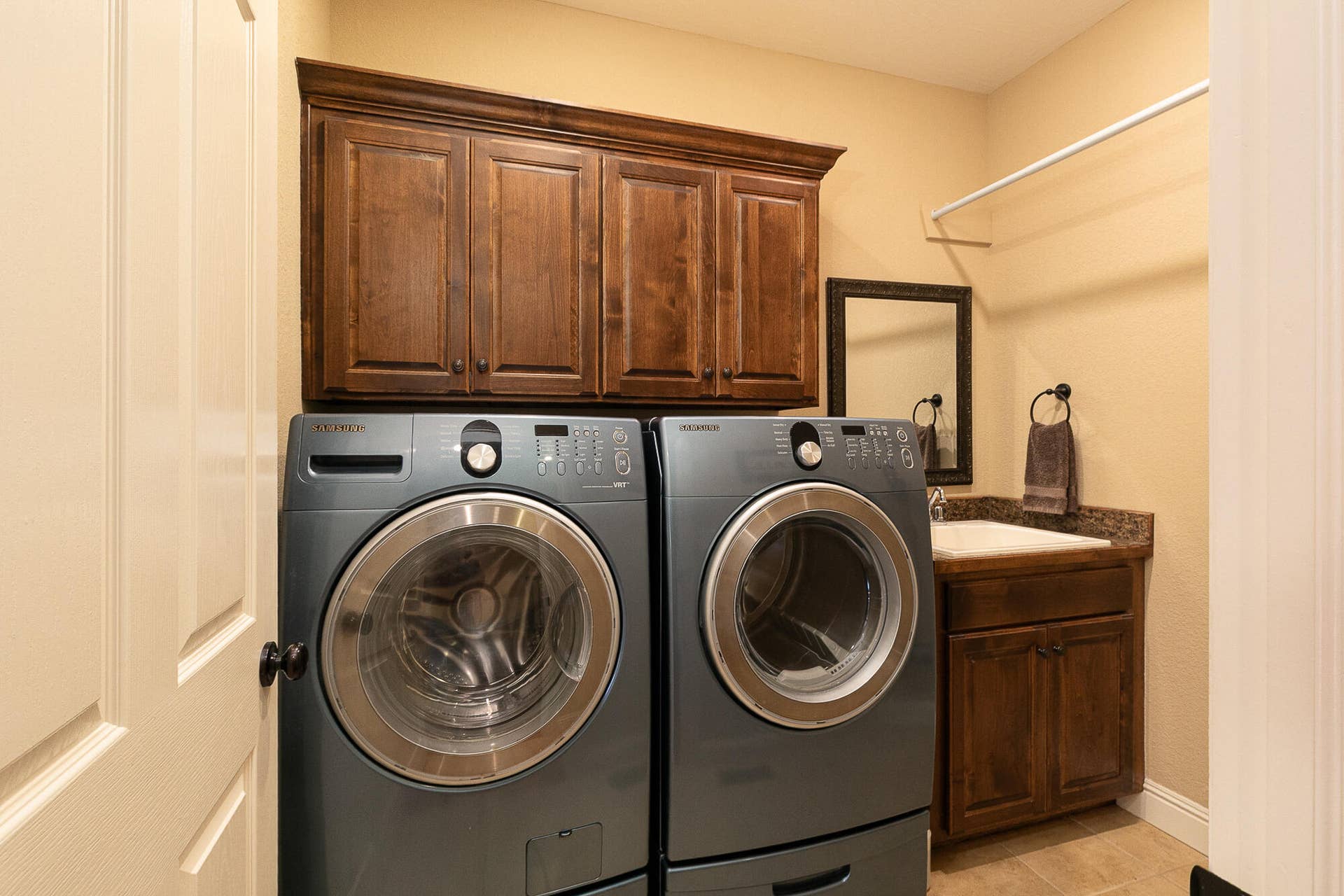 6268 S Weatherwood Trail, Springfield, MO 65810 7M4A6740-Edit