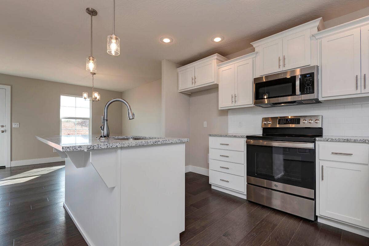1925 Wellington Drive, #Lot 48, Ozark, MO 65721 Kitchen