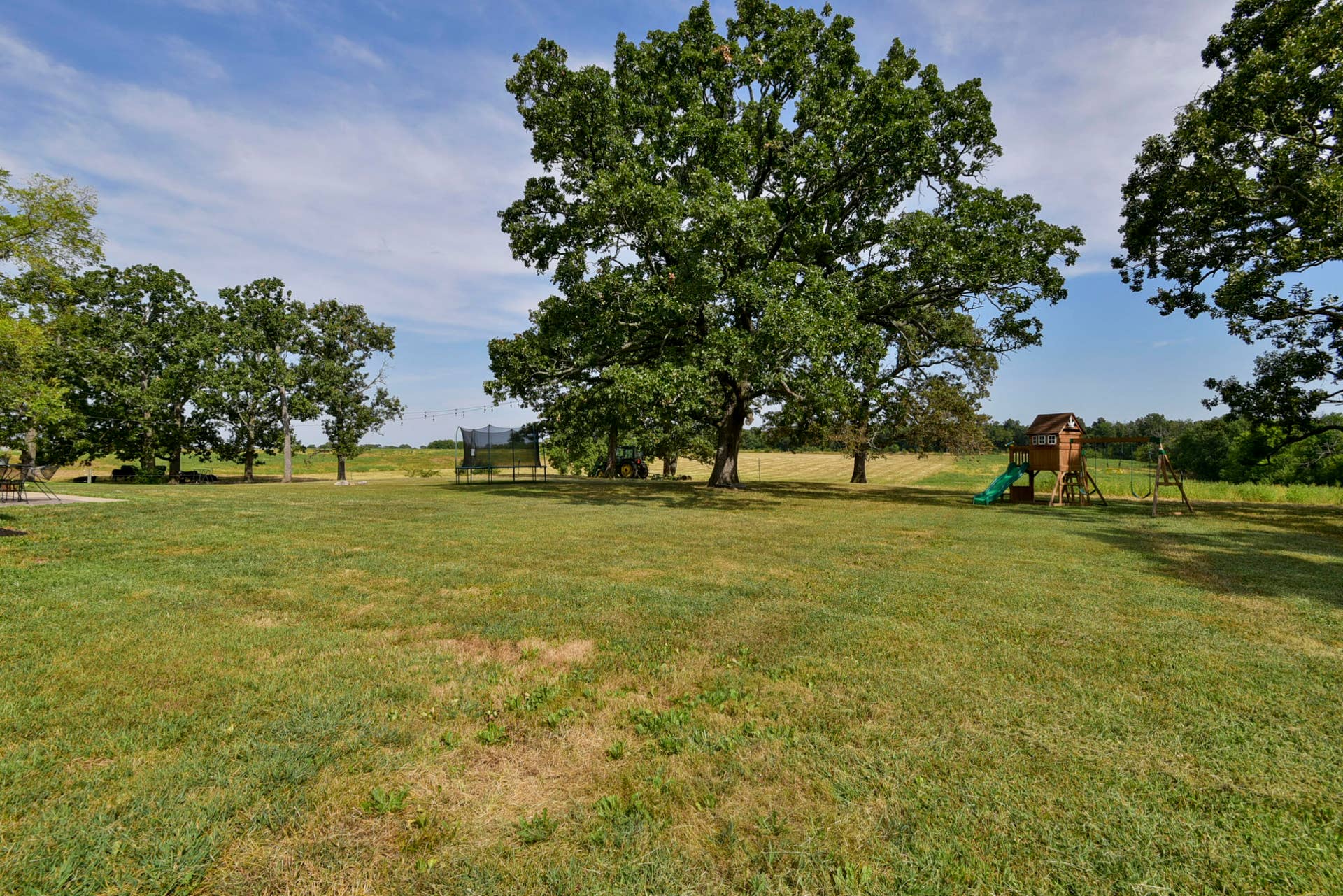 7390 Lawrence 2022, Miller, MO 65707 DSC_2607