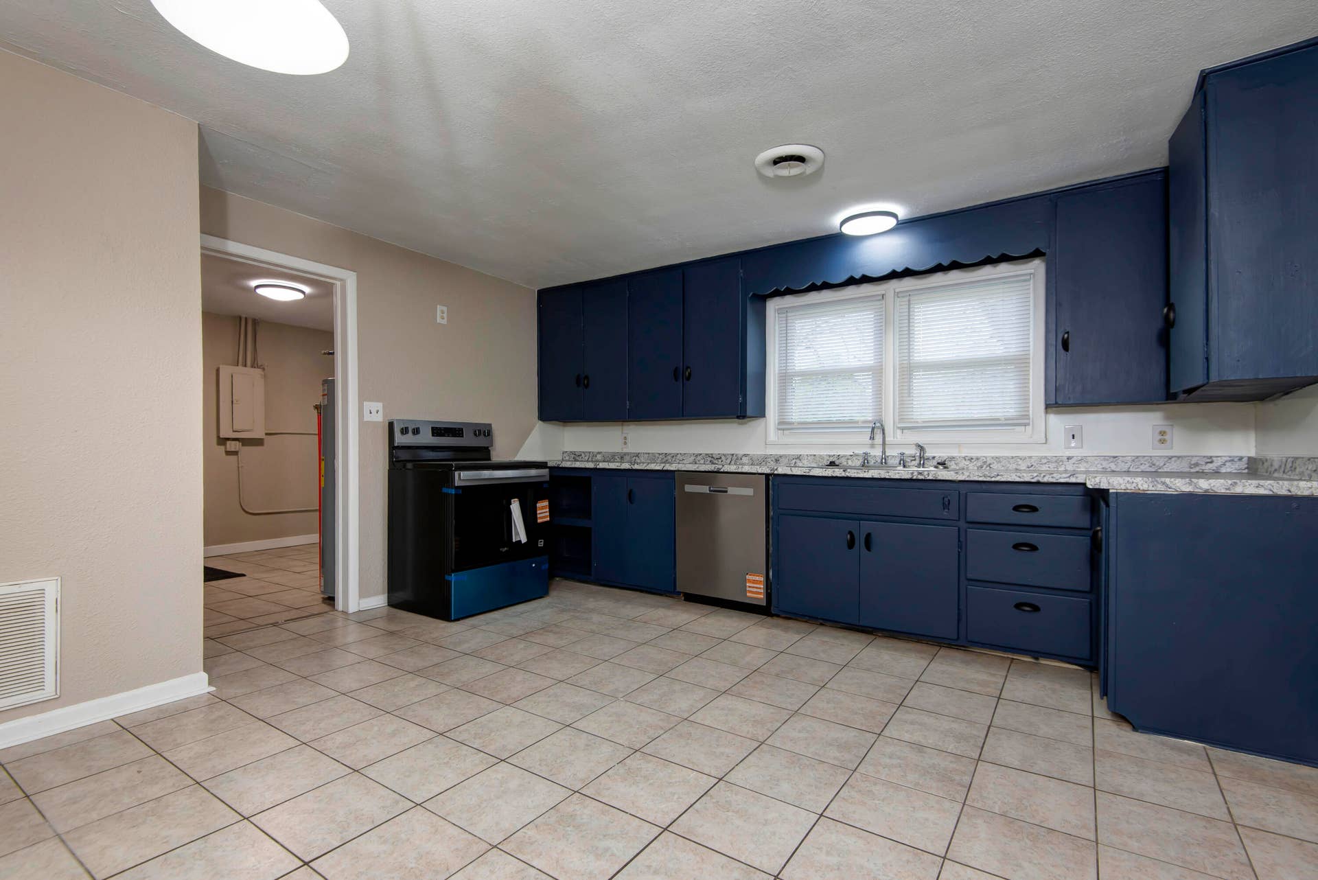 4982 S Douglas Drive, Republic, MO 65738 Douglas (14)