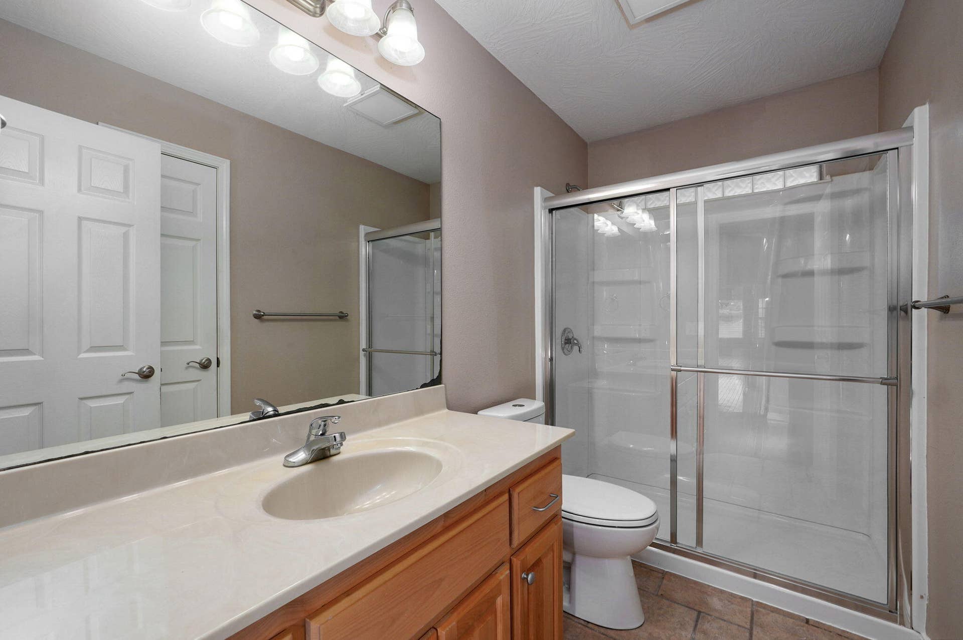 3582 N Thistlewood Court, Springfield, MO 65803 3582 N Thistlewood Ct-24