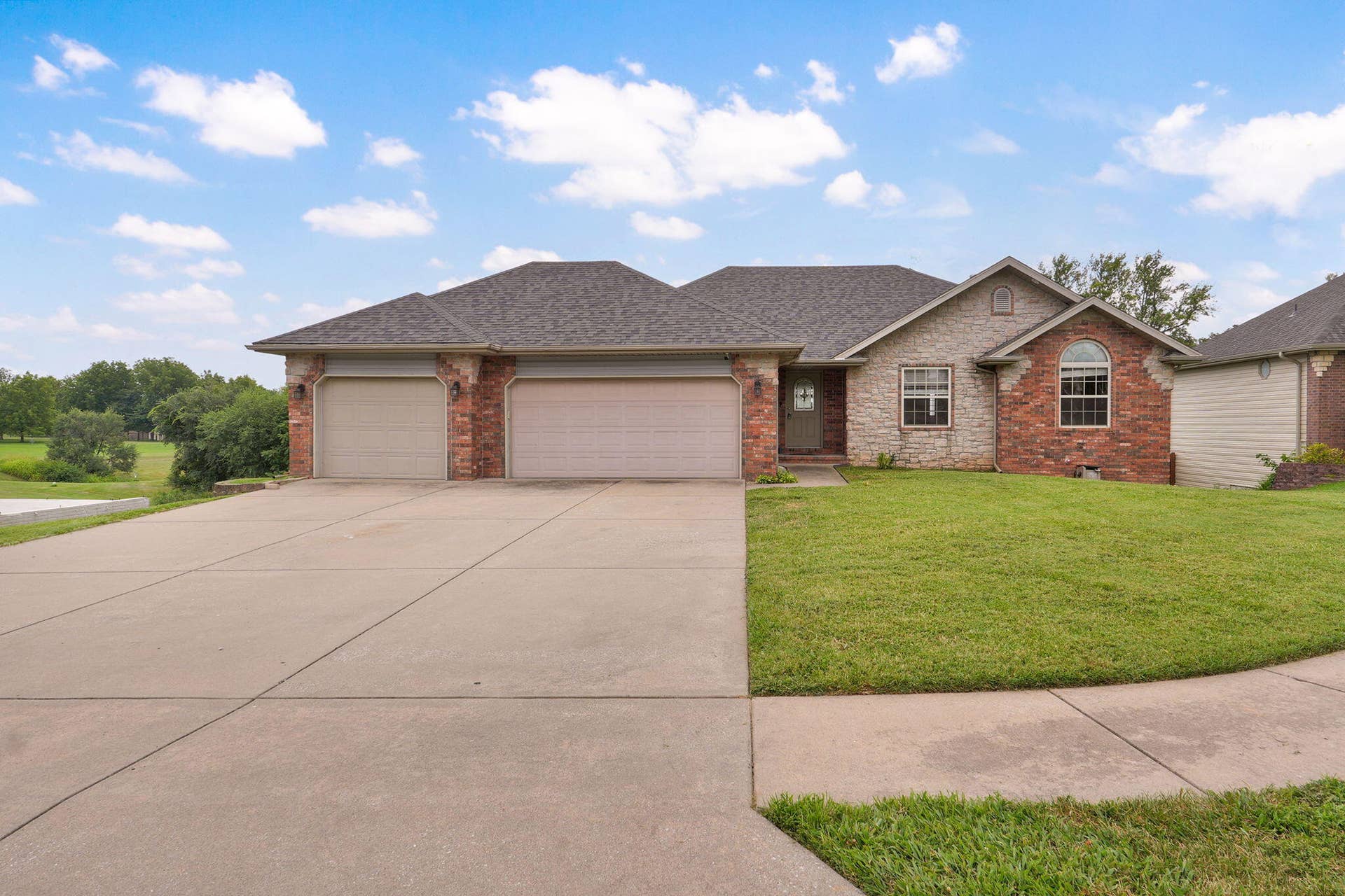 3582 N Thistlewood Court, Springfield, MO 65803 Thistlewood-6 (2)