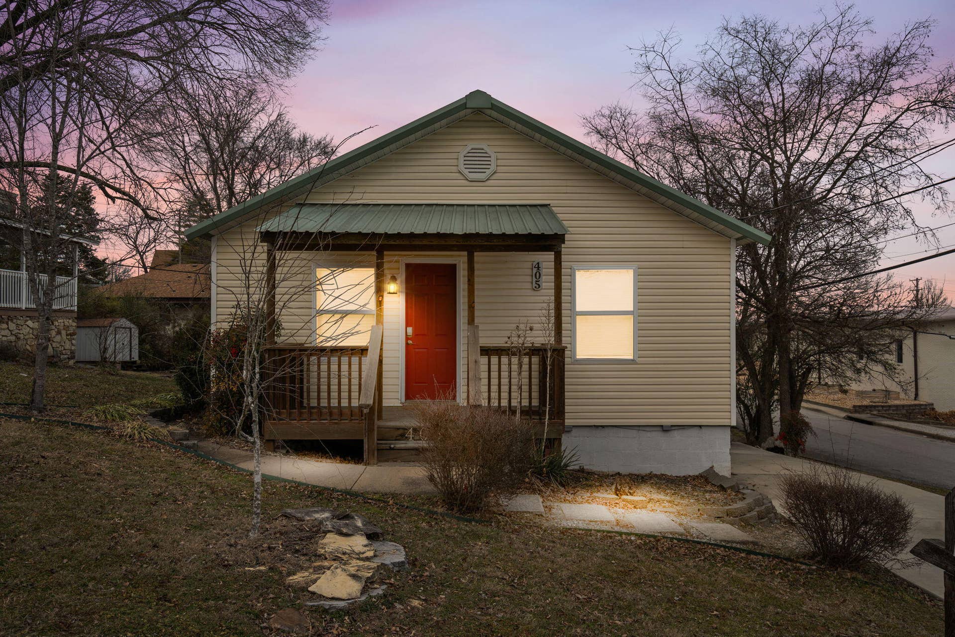 405 & 407 W College Street, Branson, MO 65616 405 W College St (3)