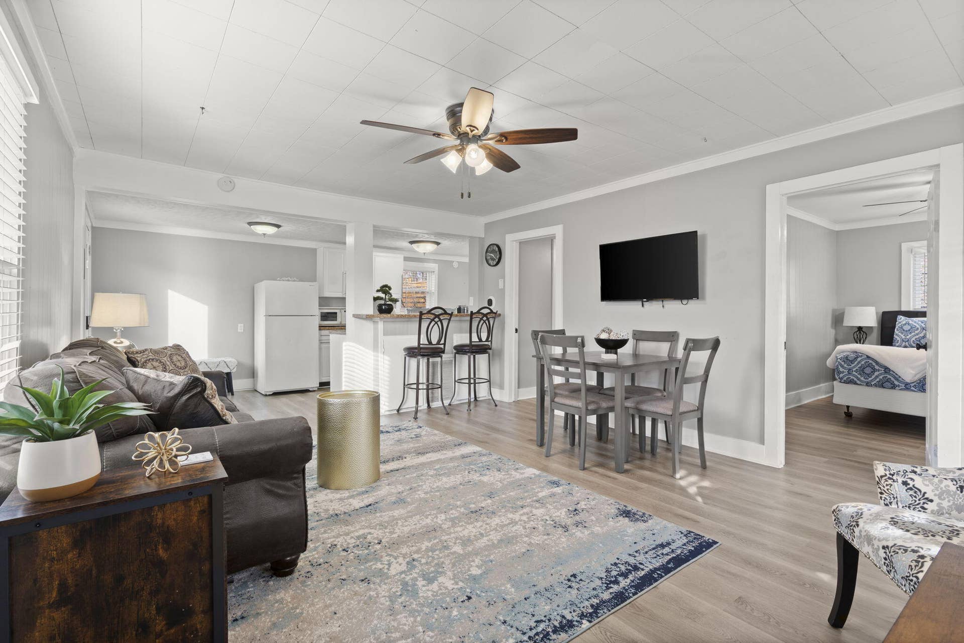 405 & 407 W College Street, Branson, MO 65616 12-web-or-mls-DSC05146