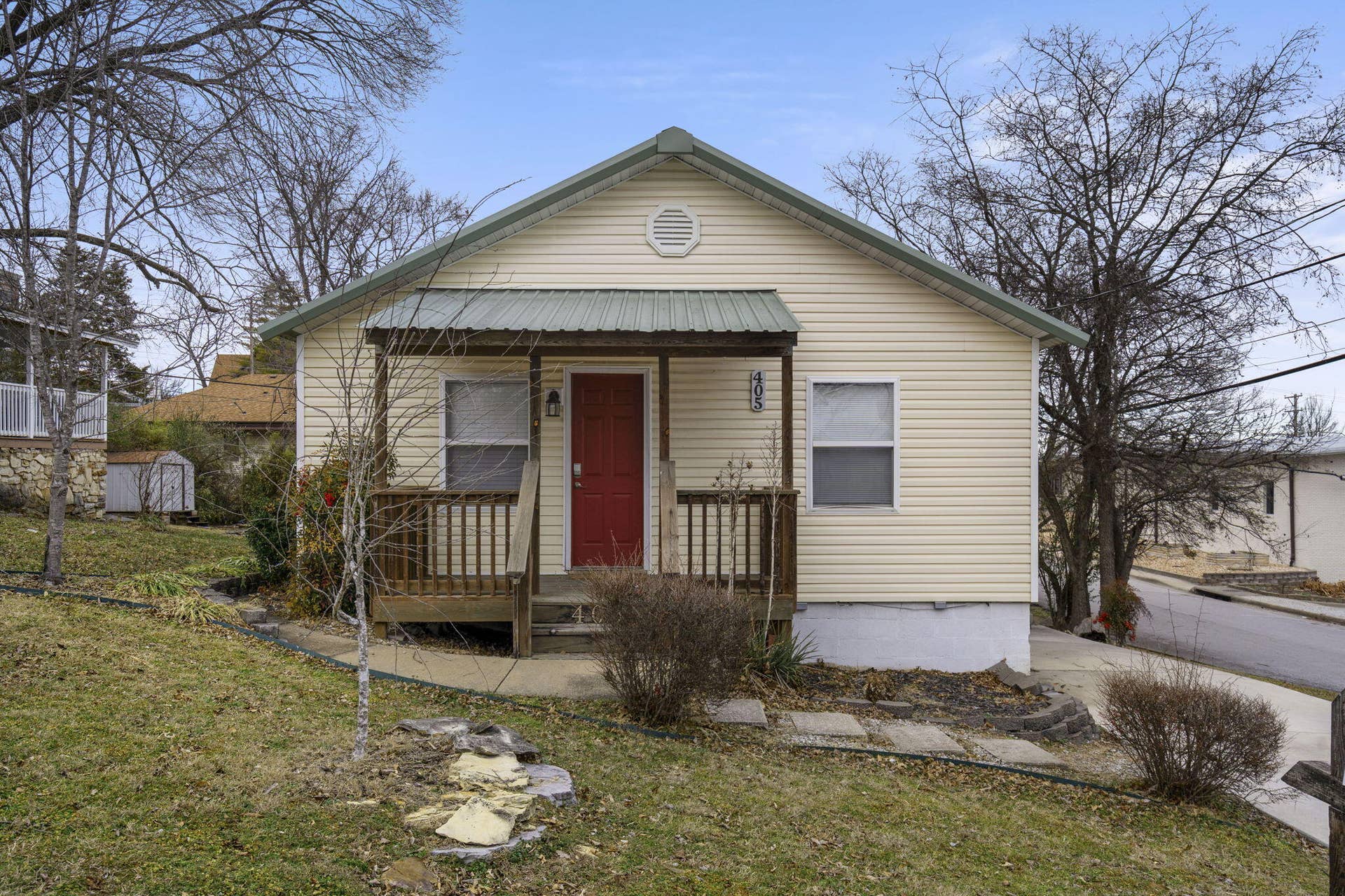 405 & 407 W College Street, Branson, MO 65616 405 W College St (2)