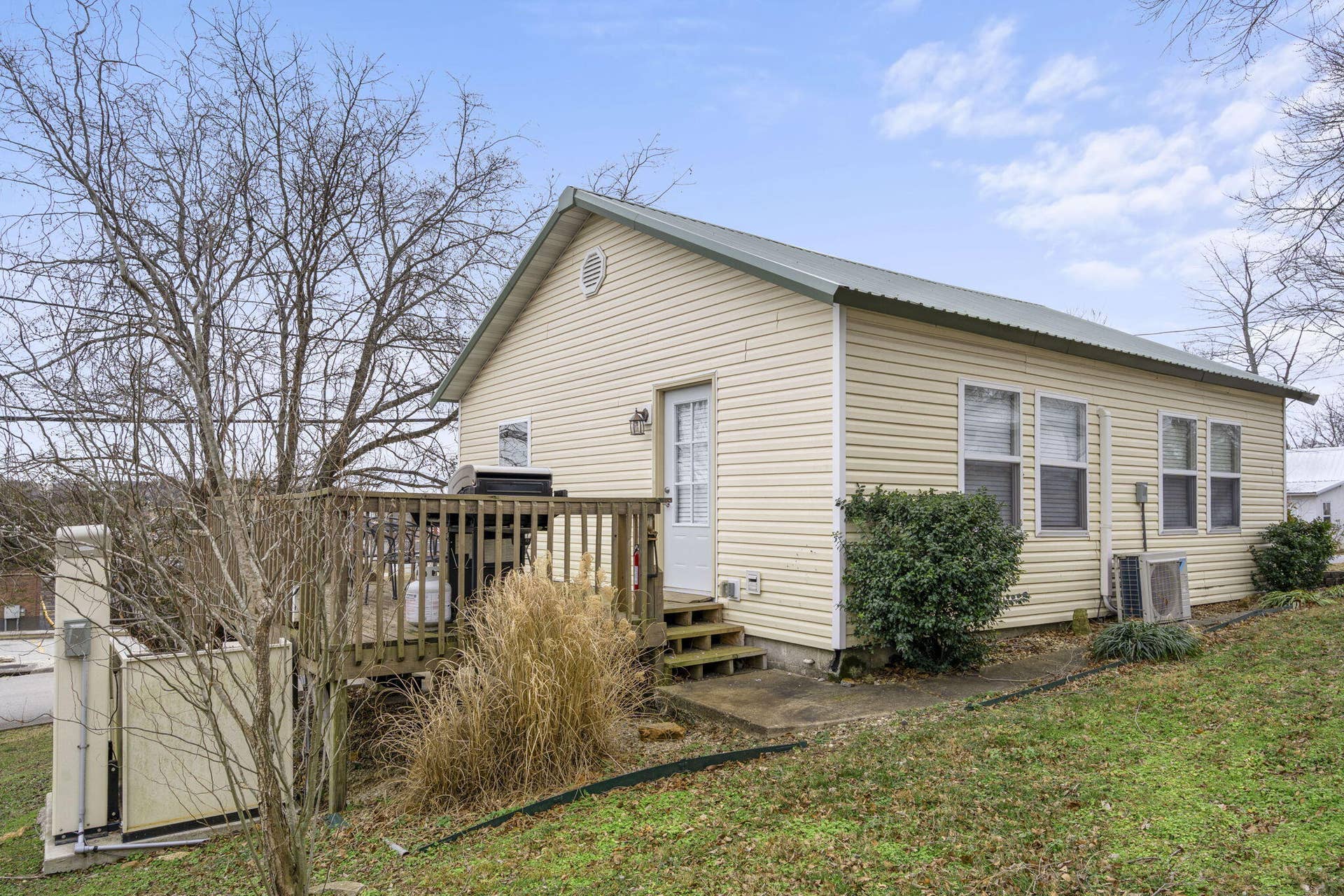 405 & 407 W College Street, Branson, MO 65616 405 W College St (30)
