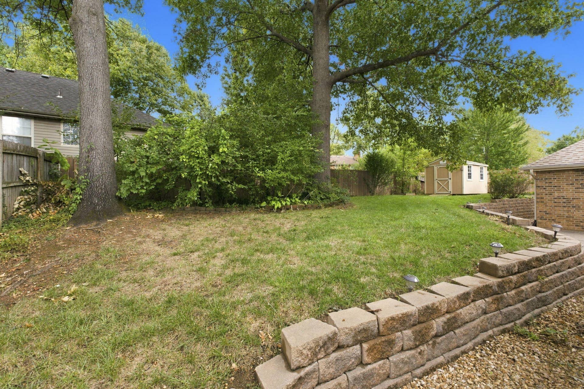 23-web-or-mls-20261002-20261002-DSC00192