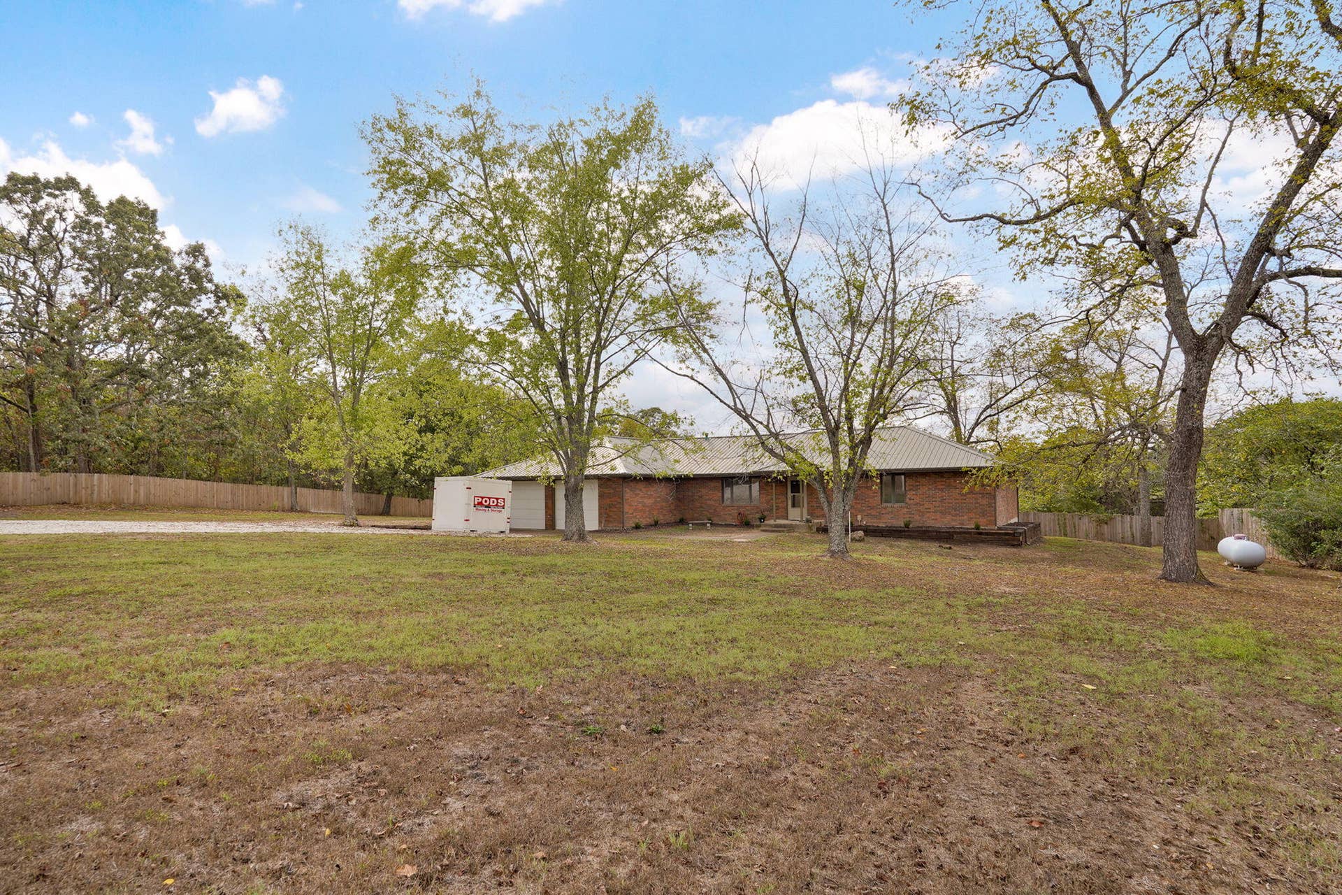371 Red Top Rd-44