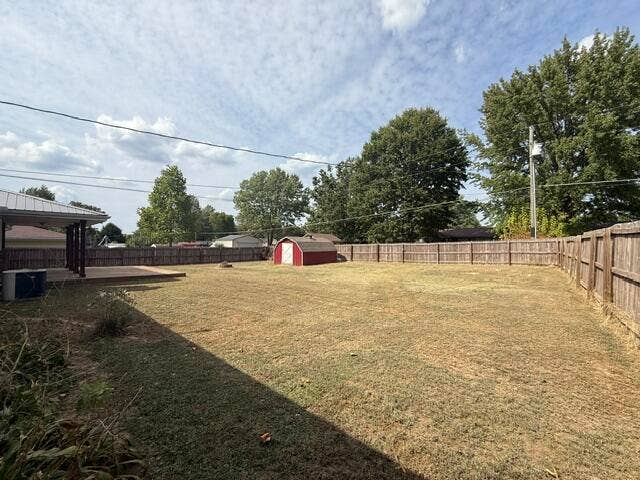 811 Richards Drive, Mountain Grove, MO 65711 MG298-backyard1