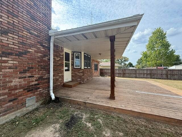 811 Richards Drive, Mountain Grove, MO 65711 MG298-Backdeck1