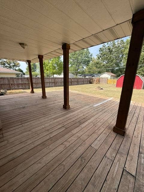 811 Richards Drive, Mountain Grove, MO 65711 MG298-BackdeckMain