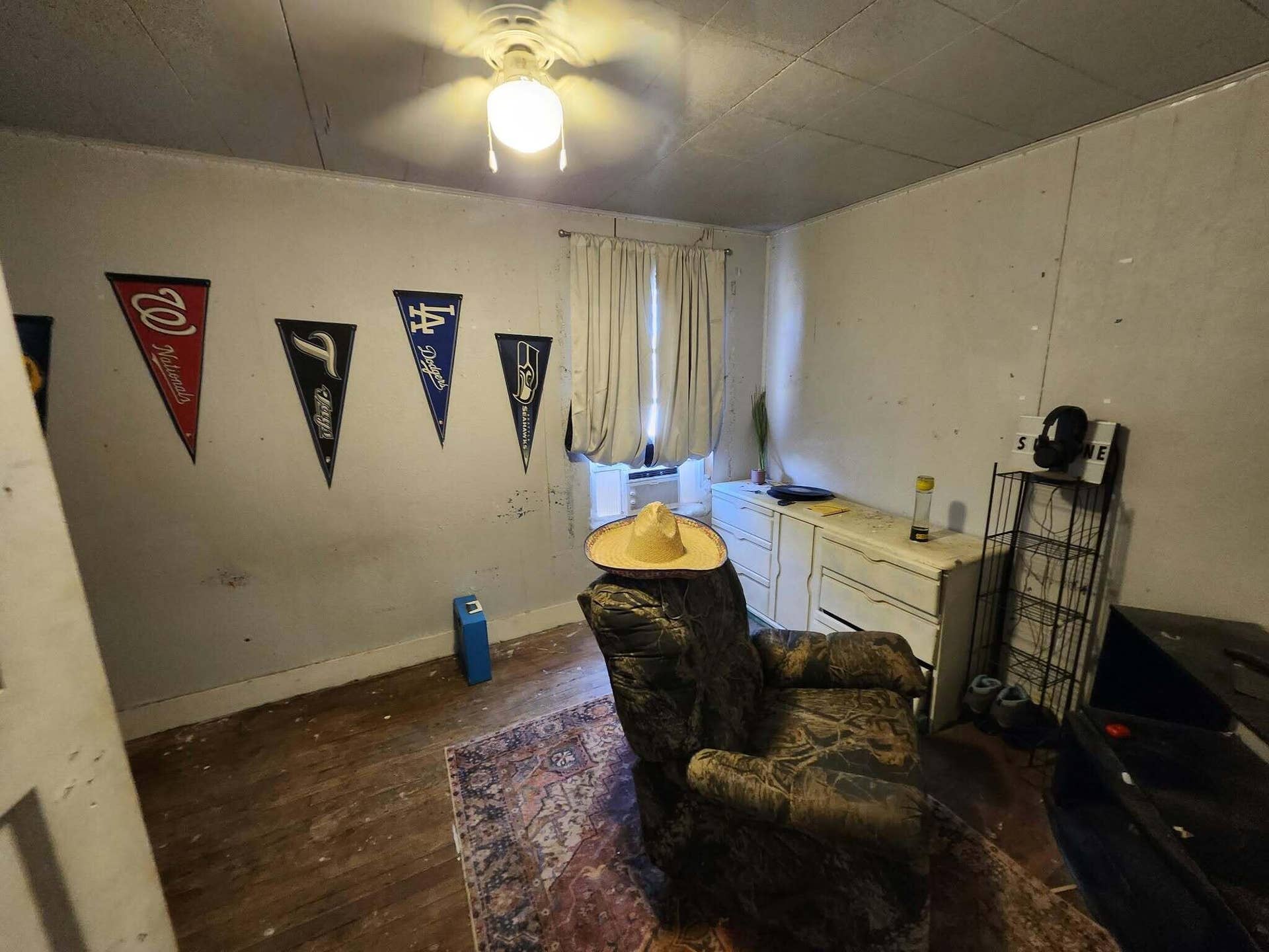 10090 Sunshine Drive, Mountain Grove, MO 65711 Messenger_creation_D129FDFB-8B00-4068-B6